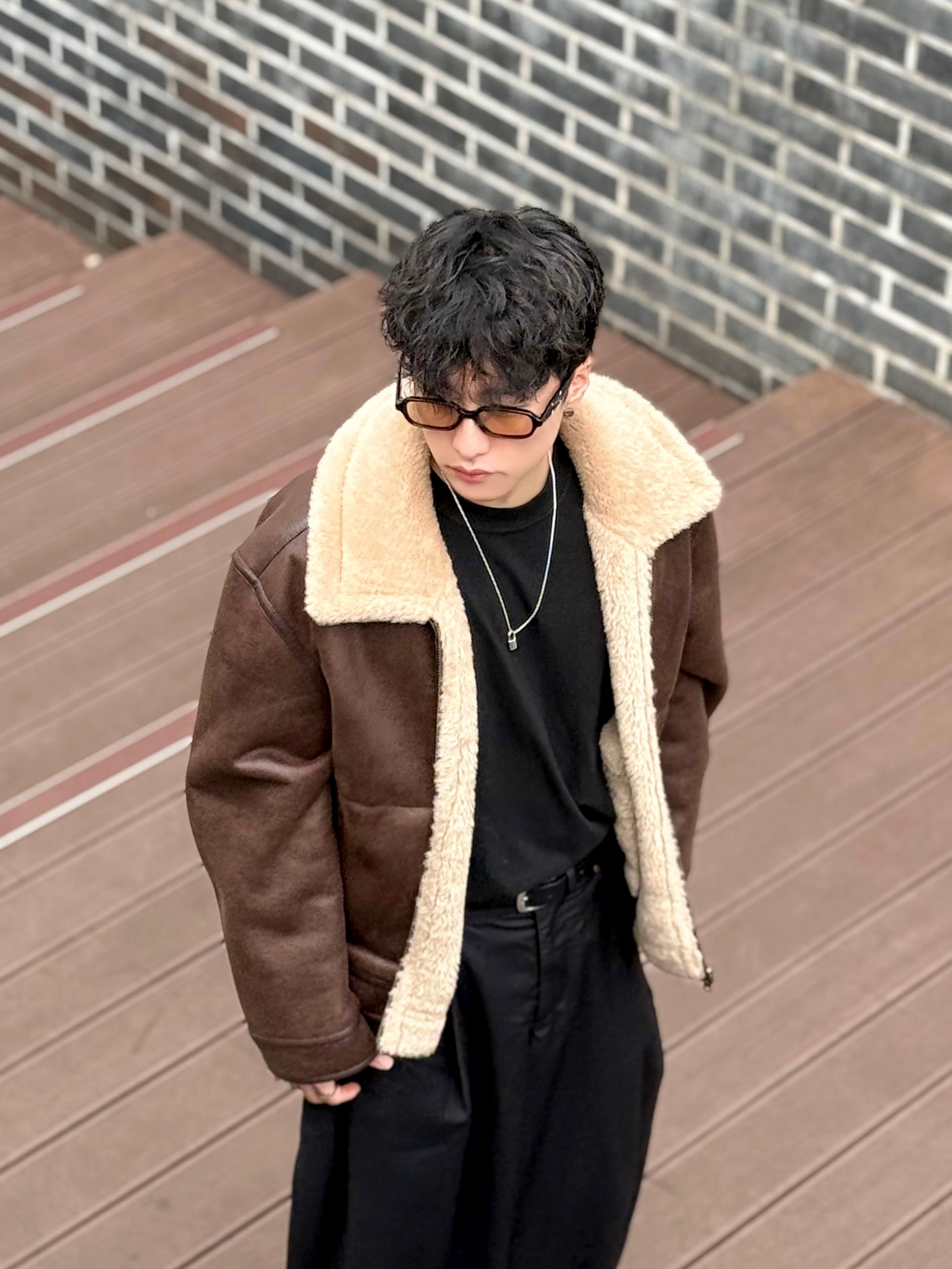 Gentle Monster x Maison Margiela MM210 Black Brown, Gucci Interlocking G Earrings In Silver Silver 착용 스타일 - 7