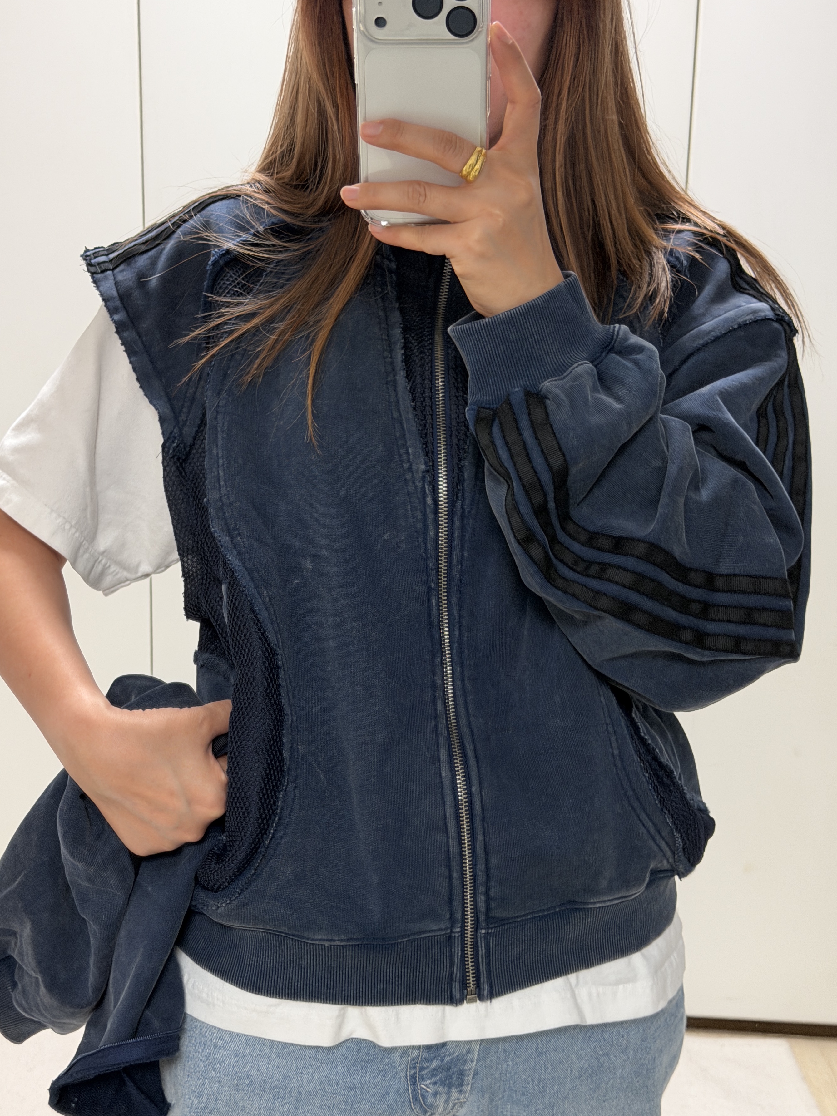 Adidas x Thug Club Teamgeist Sweat Hooded Zip Up Night Indigo - KR Sizing, Adidas x Thug Club Woven Track Top Light Onix Silver Metallic - KR Sizing 착용 스타일 - 2