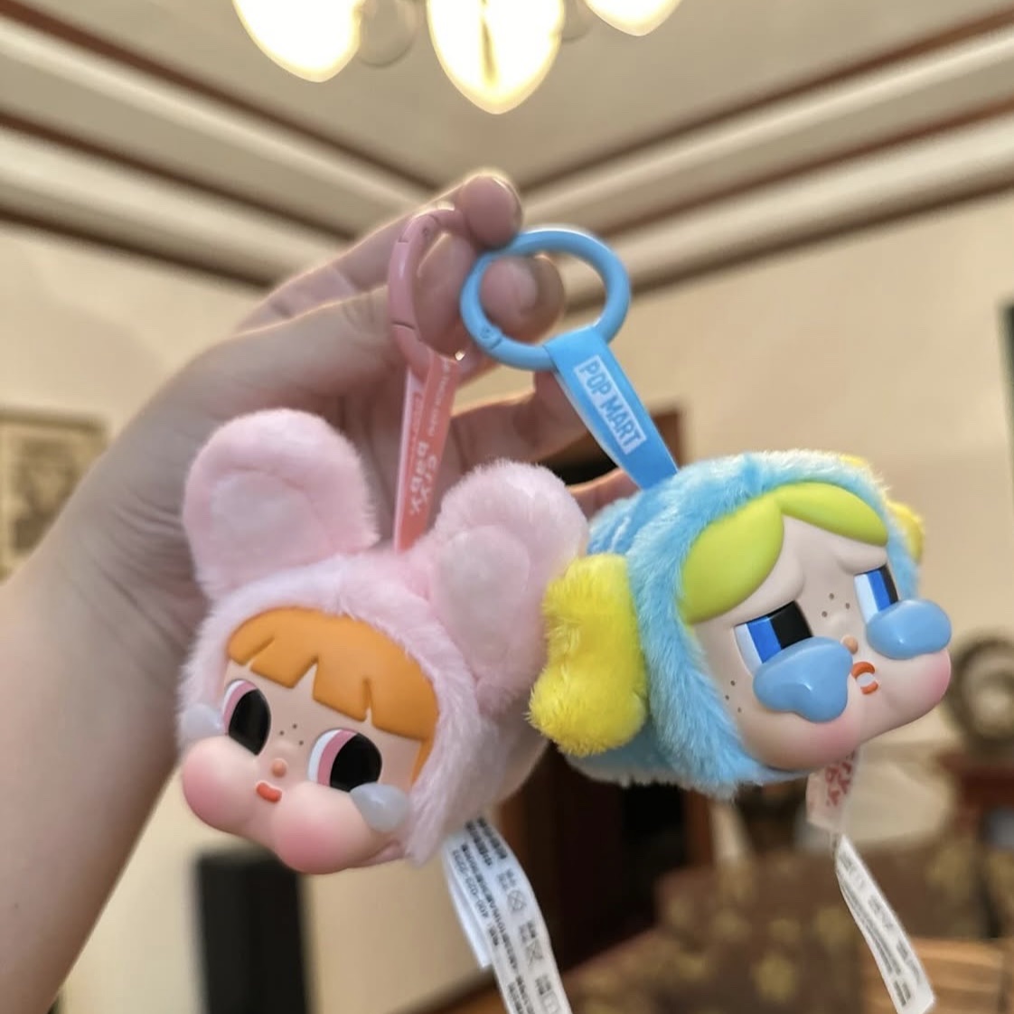 Pop Mart Crybaby x Powerpuff Girls Series Keyring Bunny Blossom (Opened Case), Pop Mart Crybaby x Powerpuff Girls Series Keyring Bubbles (Opened Case) 착용 스타일