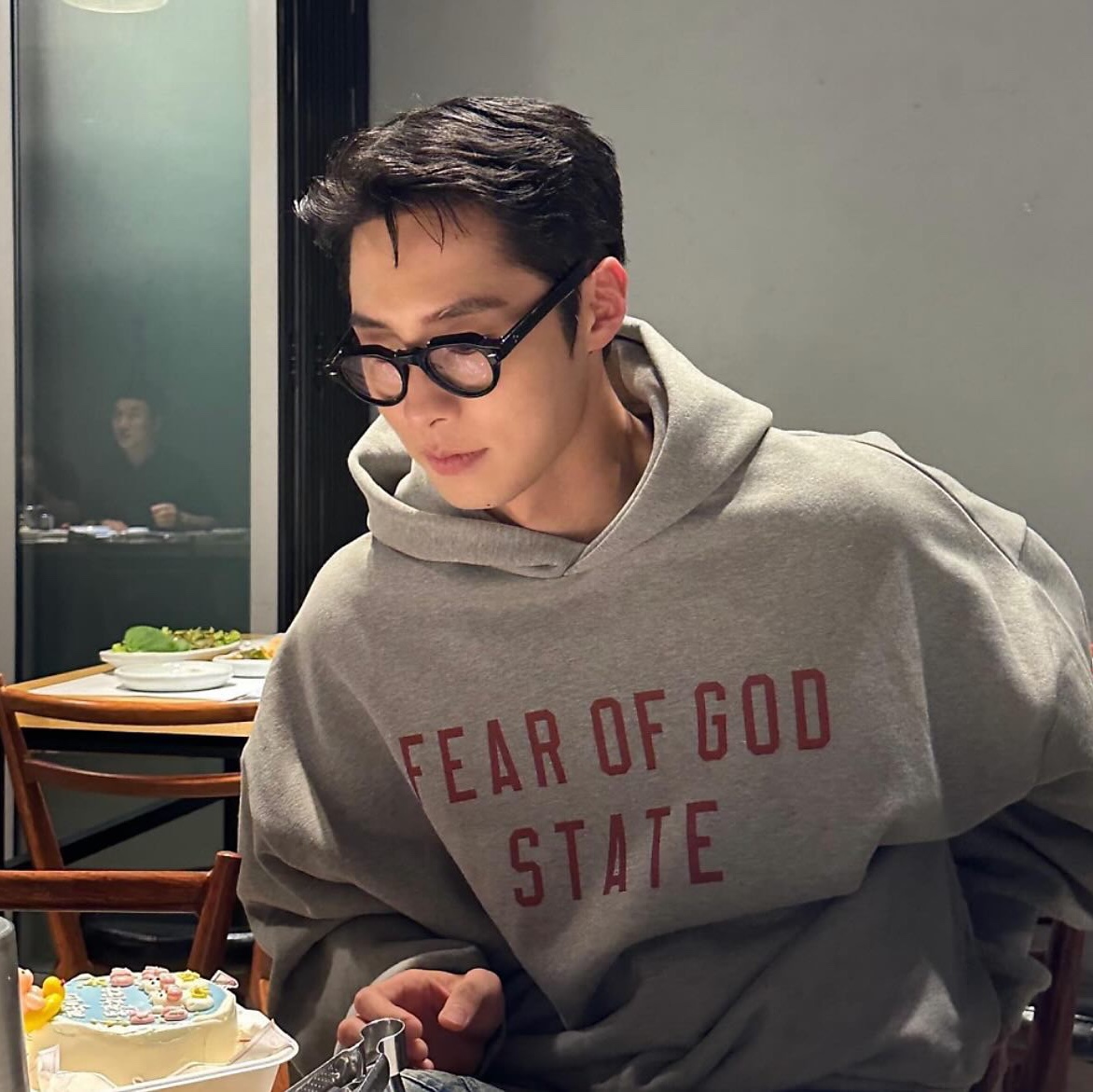 Essentials Fleece State Hoodie Dark Heather - 24FW 착용 스타일