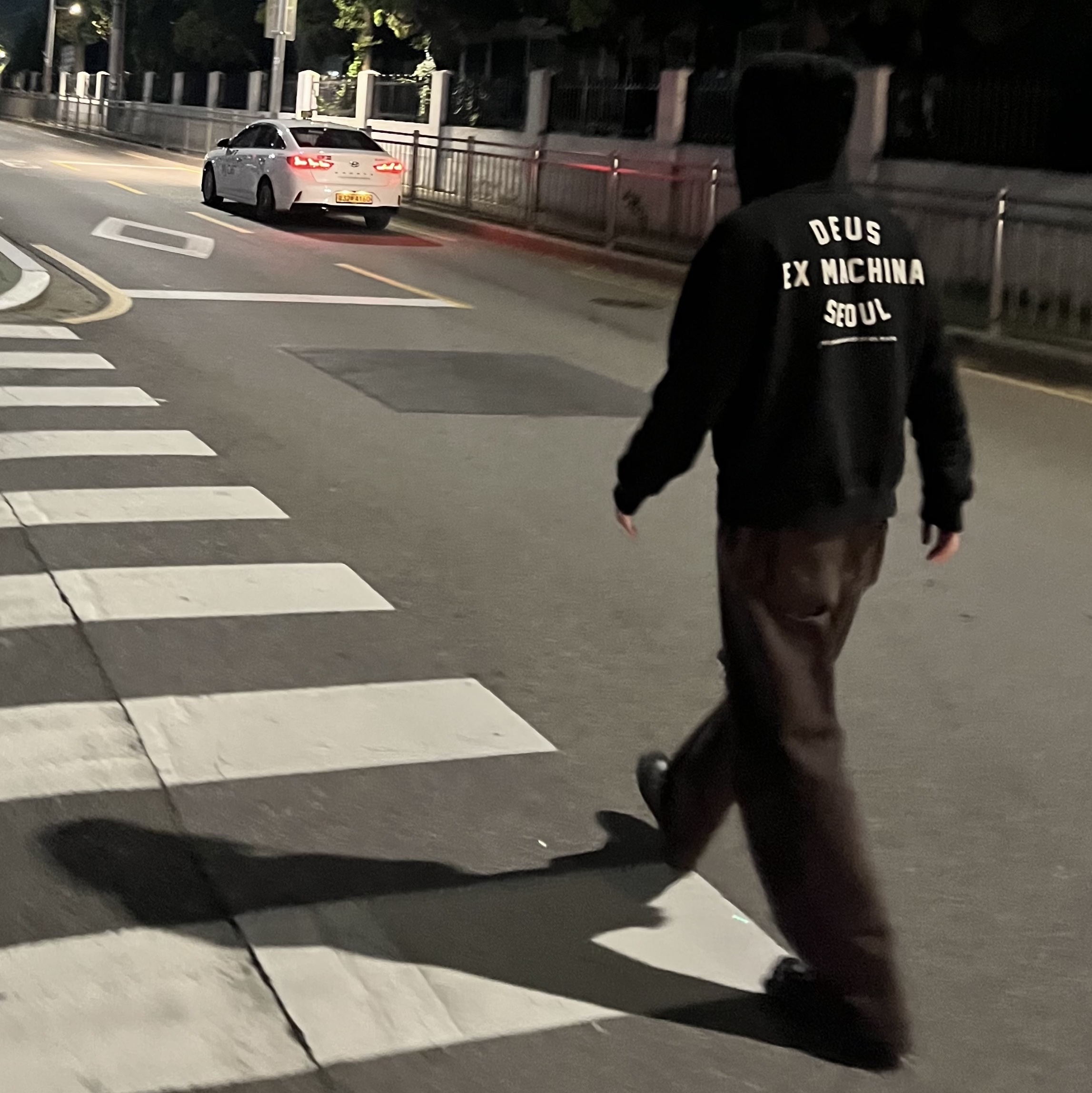 Deus Ex Machina Seoul College Hooded Jacket Black 착용 스타일 - 1