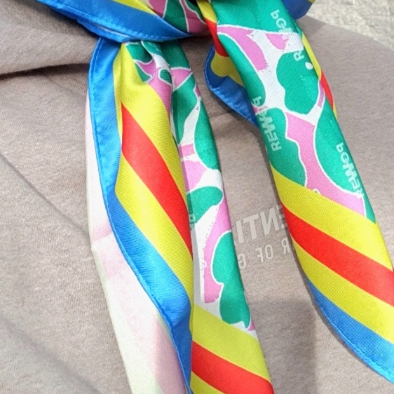 G-DRAGON Power Scarf Multi 착용 스타일