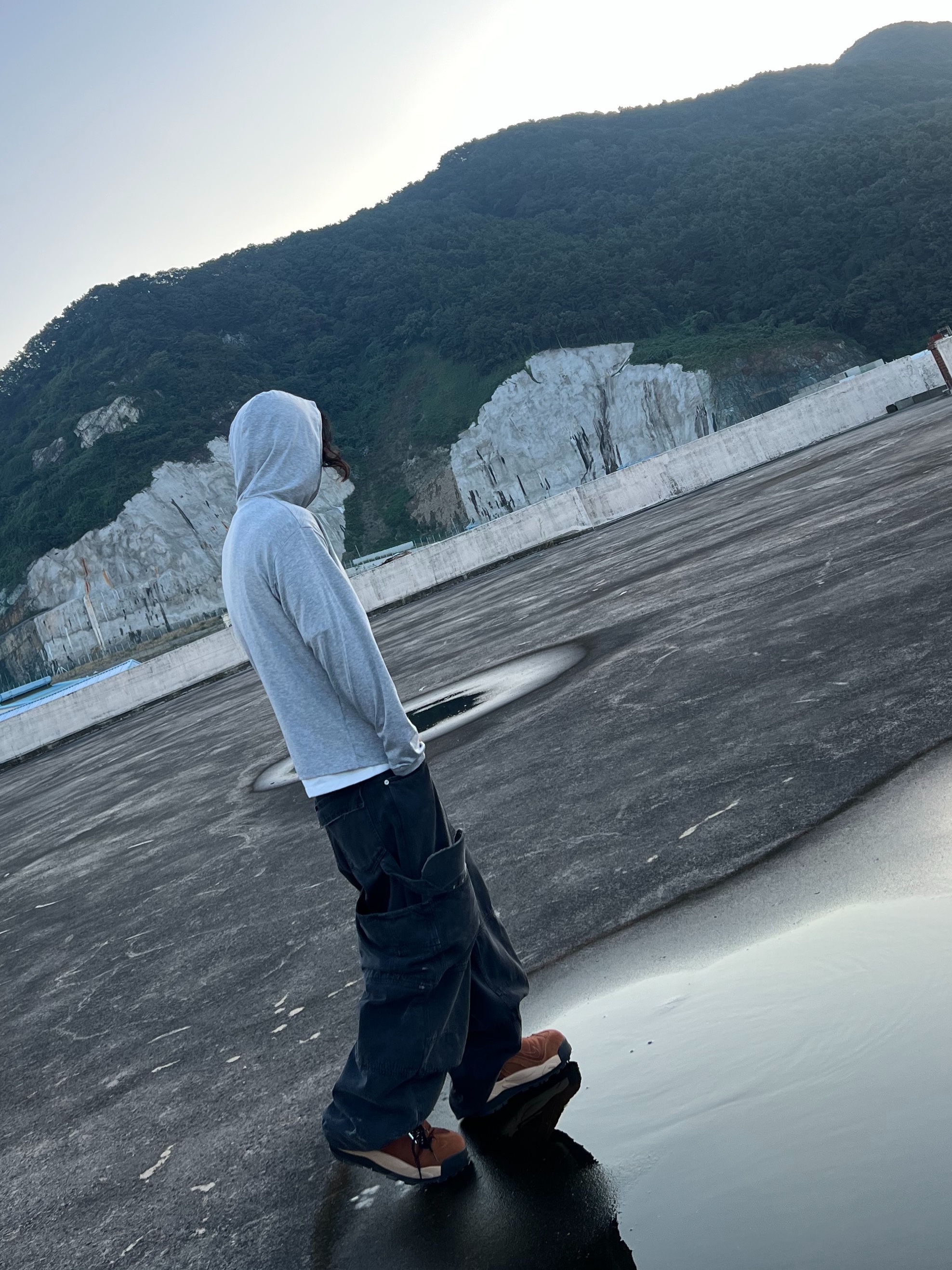 Nonnod Double knee cover pants Vintage black, Nike x Sacai Magmascape SP Pecan 착용 스타일 - 1