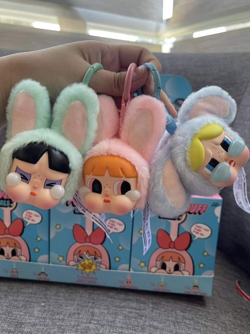 Pop Mart Crybaby x Powerpuff Girls Series Keyring Bunny Blossom (Opened Case) 착용 스타일