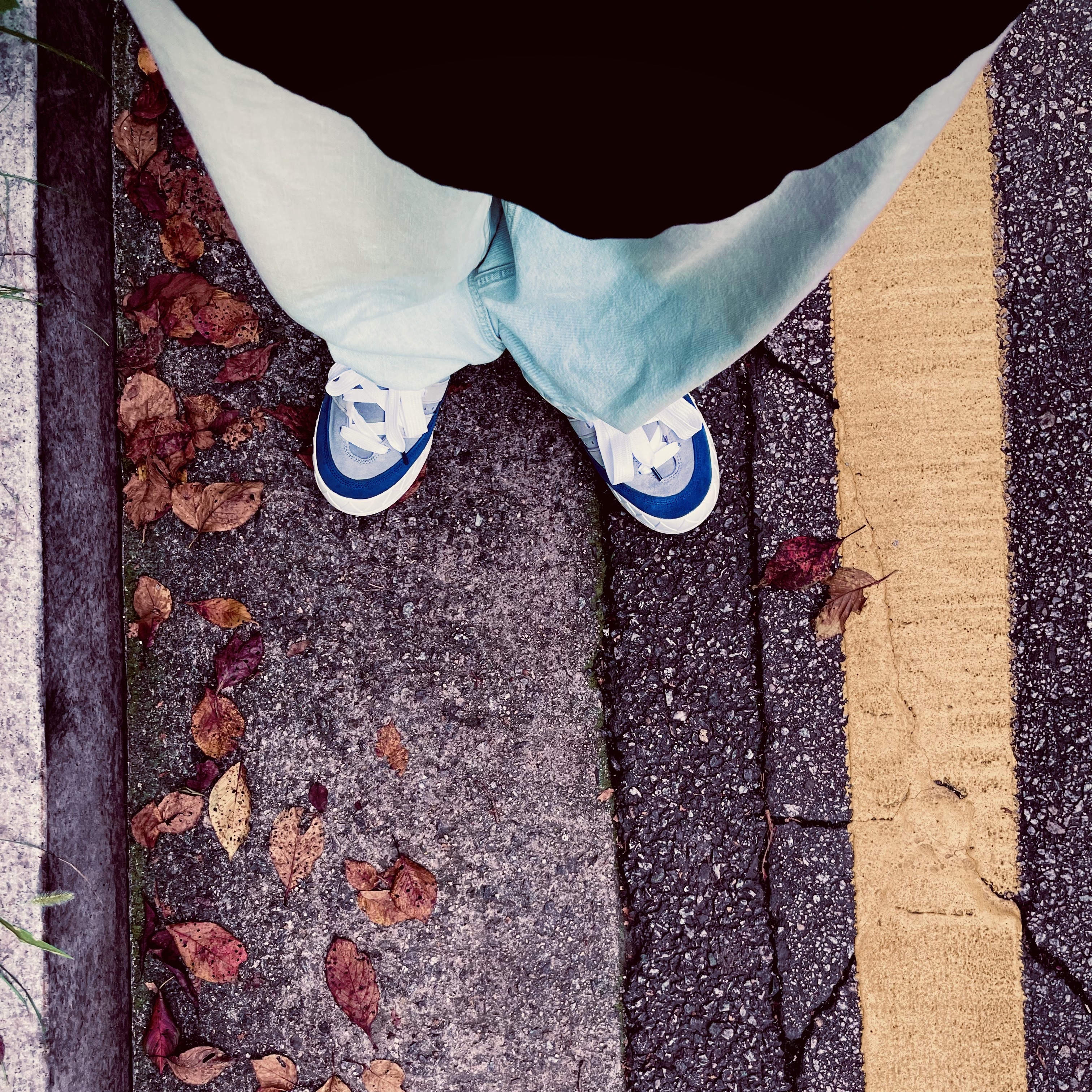 Adidas x Human Made Adimatic Gray 착용 스타일