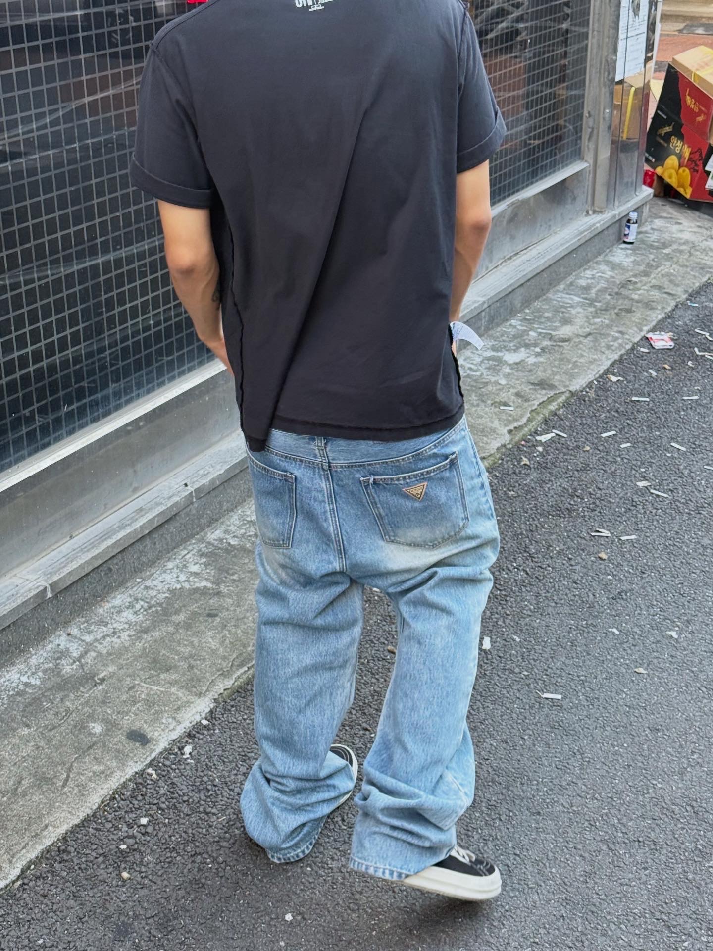 Rick Owens Drkshdw Luxor Overdyed Denim Vintage Sneakers Black Milk 착용 스타일