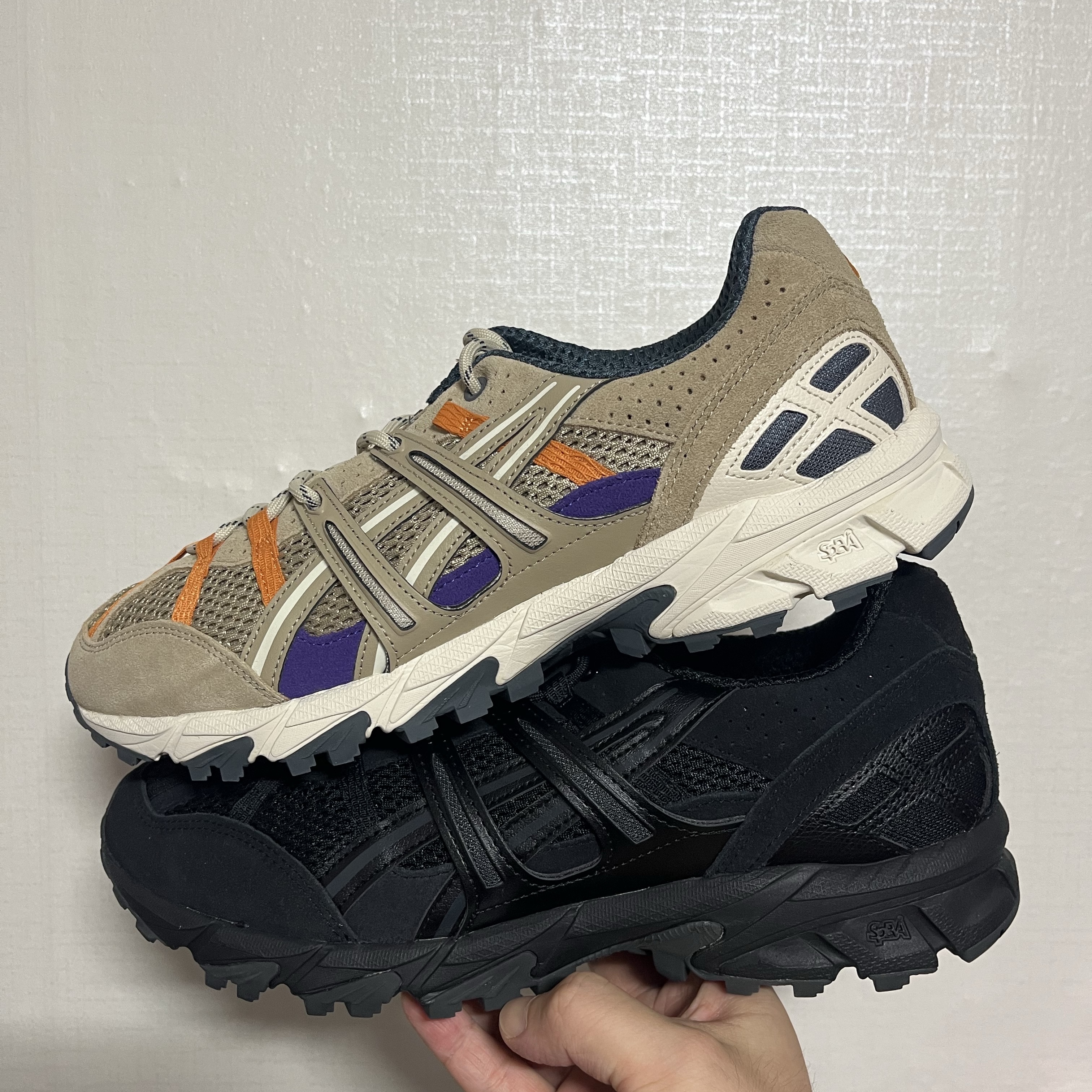 Asics Gel-Sonoma 15-50 Black, Asics Gel-Sonoma 15-50 Wood Crepe 착용 스타일 - 2