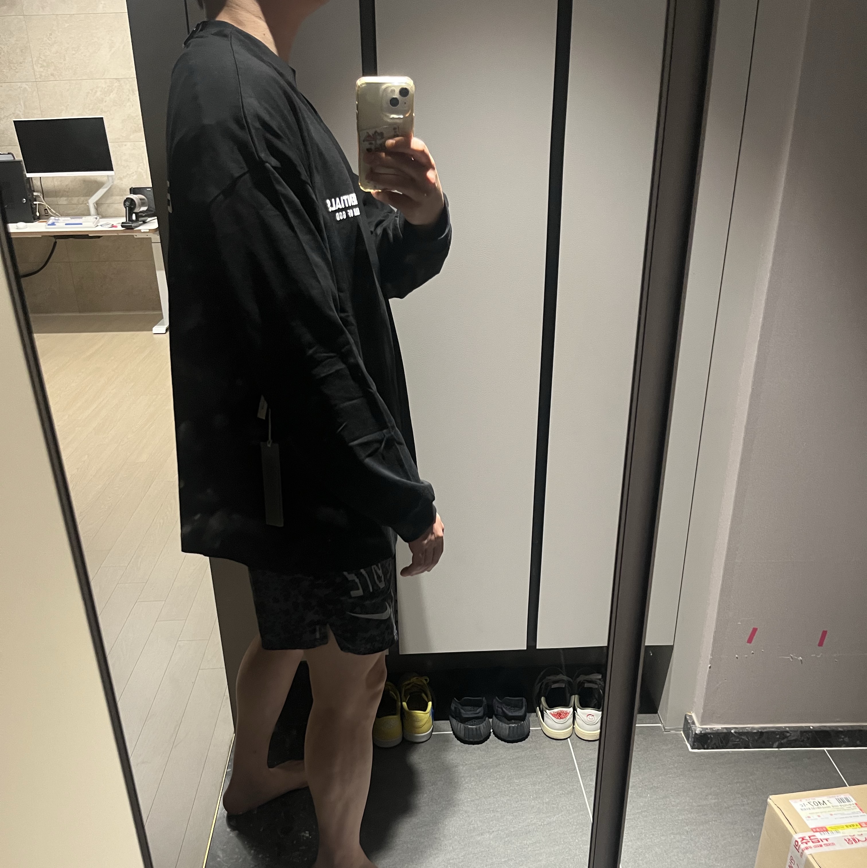 Essentials Jersey Long Sleeve T-Shirt Black - 24FW 착용 스타일 - 1