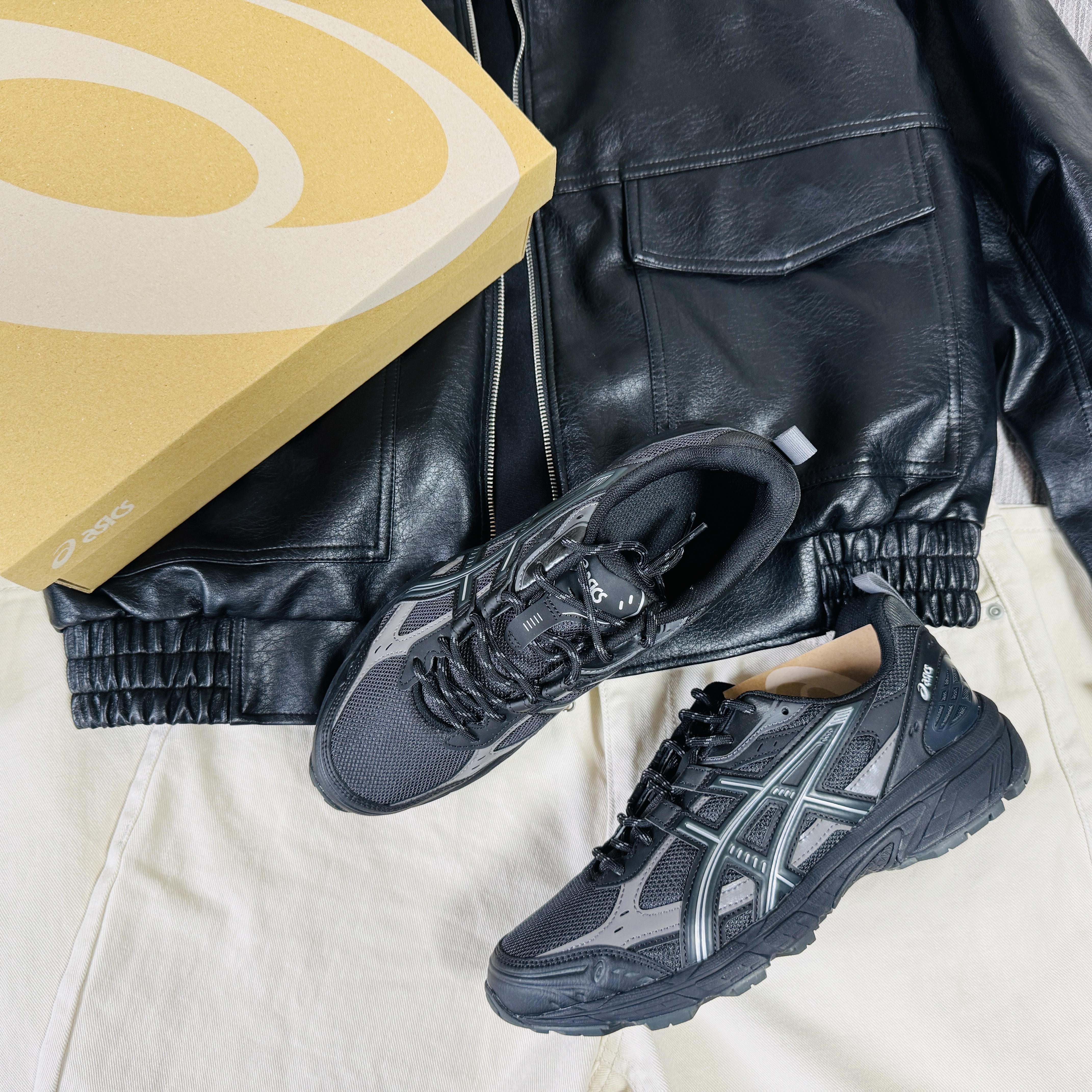 Asics Gel-Nunobiki Graphite Grey Black 착용 스타일 - 1