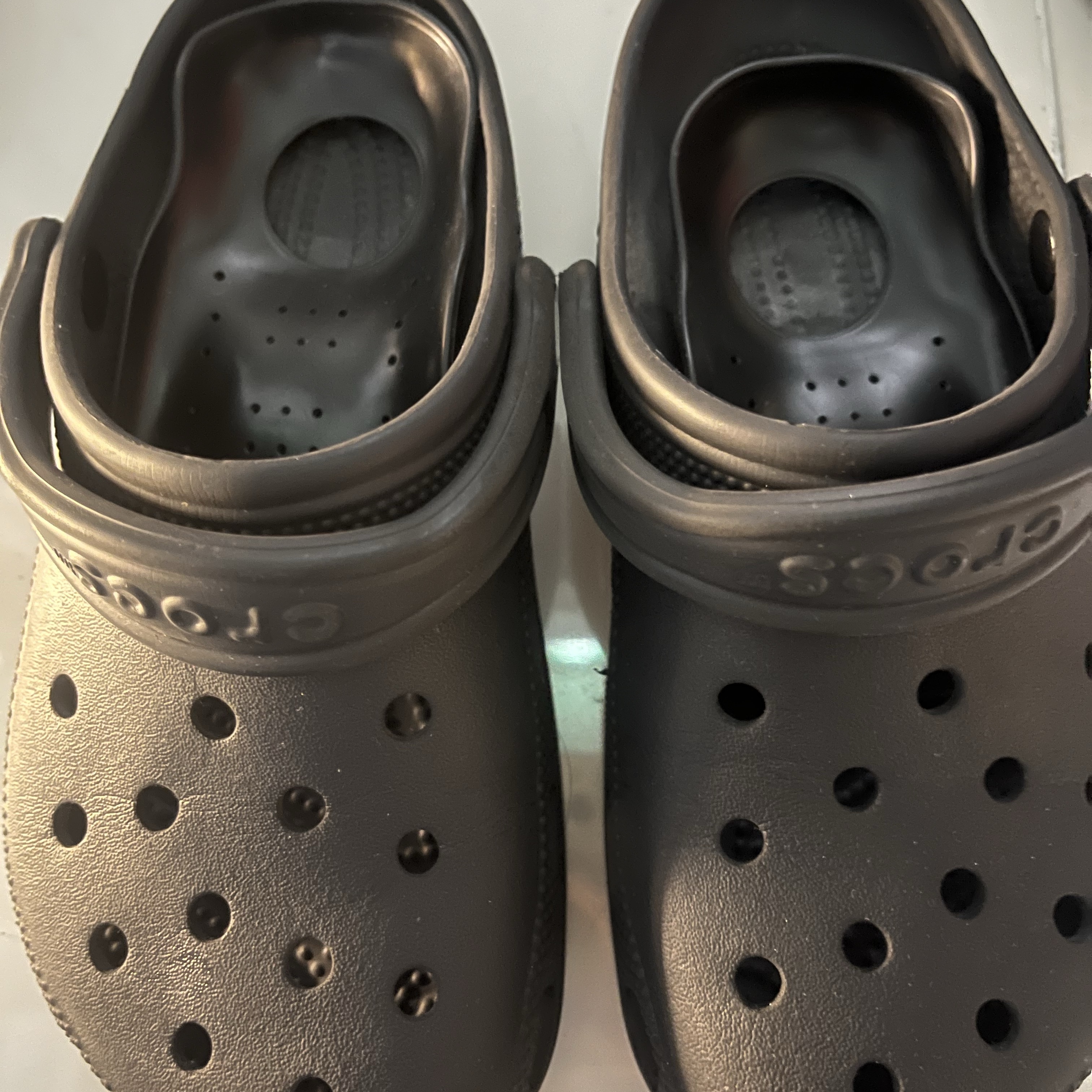(W) Crocs Classic Platform Clog Black 착용 스타일