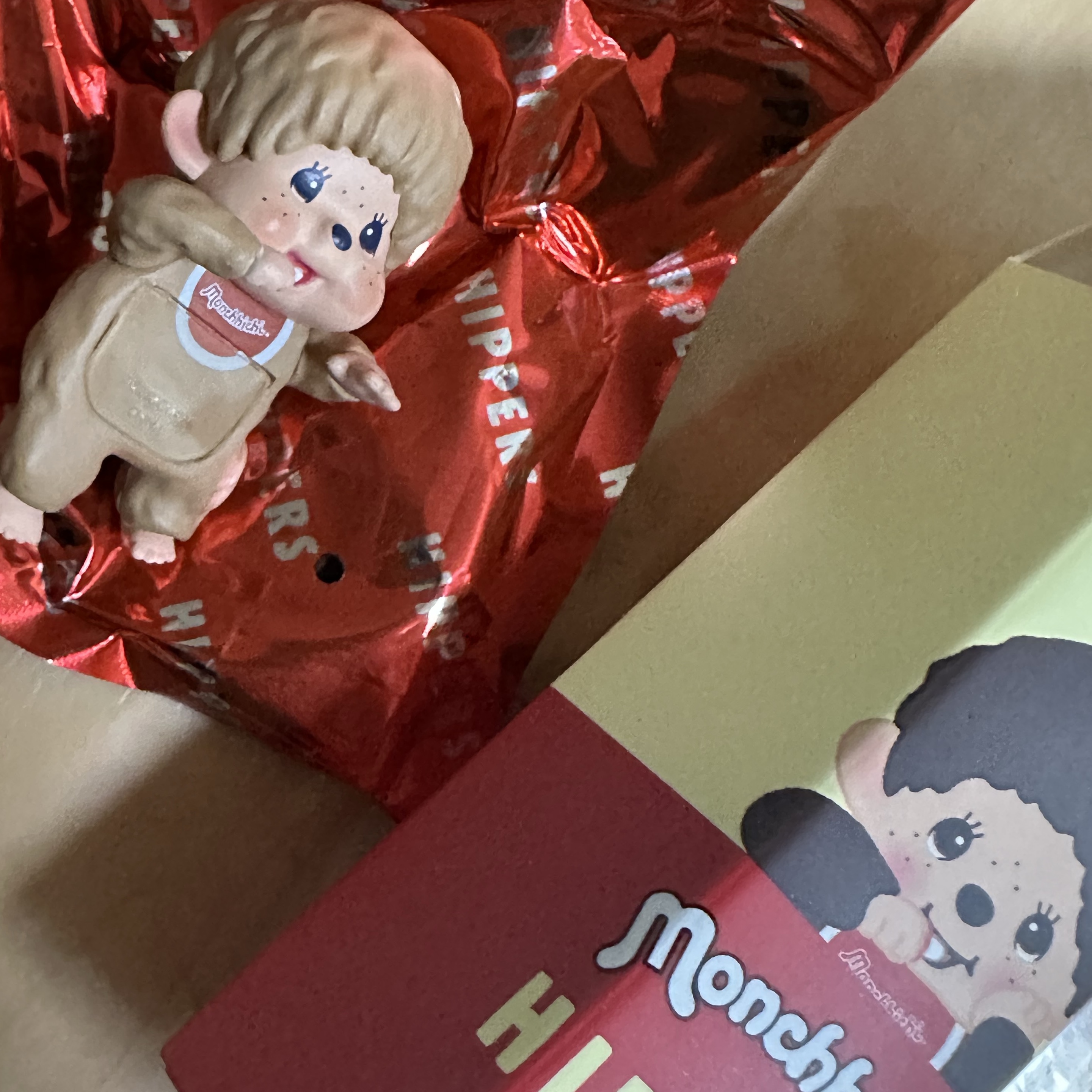 Sonny Angel x Monchhichi Hippers Sealed Case (1 Blind Boxes) 착용 스타일