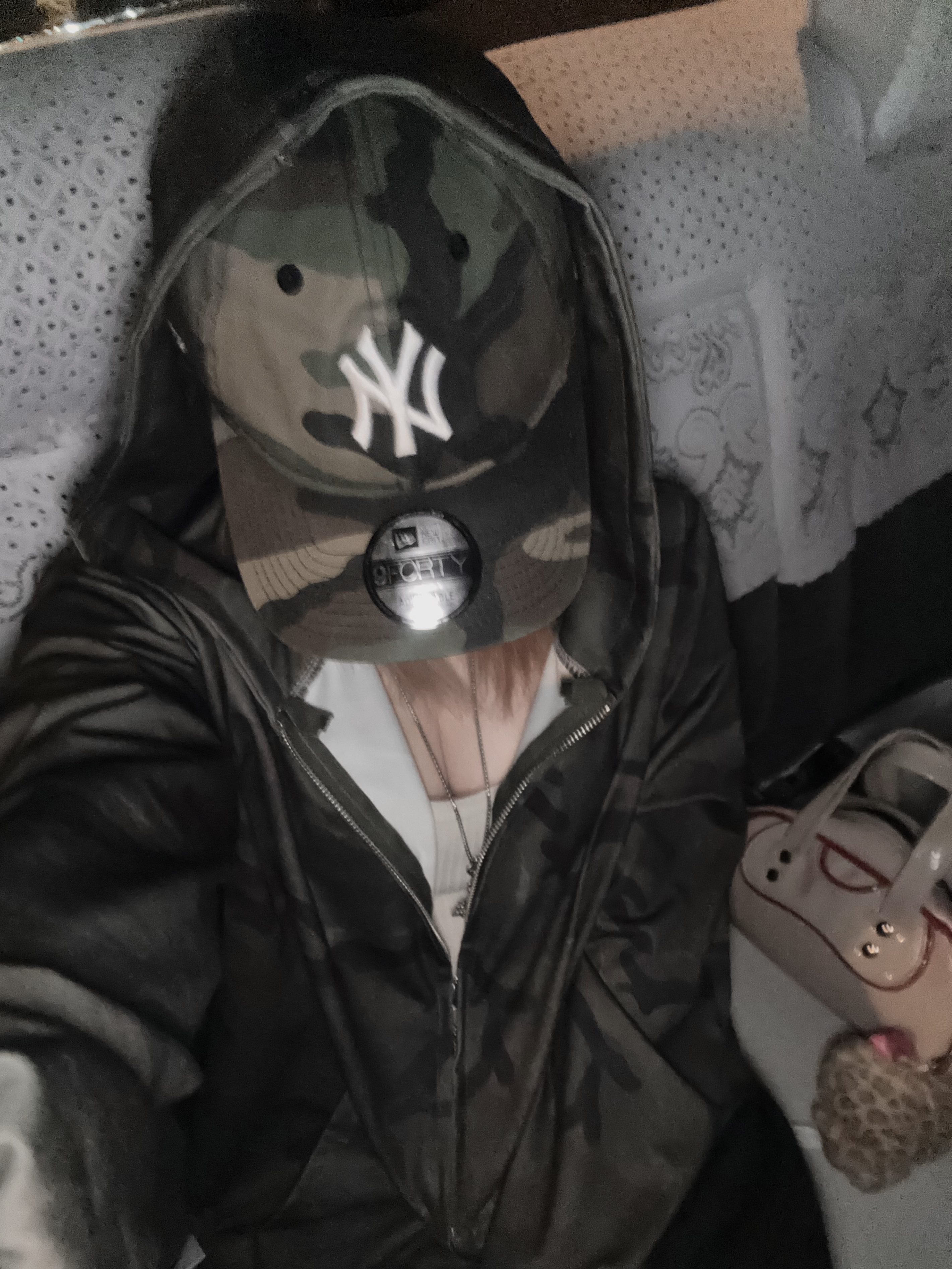 New Era MLB New York Yankees Basic Unstructured Ball Cap Woodland Camo, Sonny Angel x Smiski Series Hippers Sealed Case (1 Blind Boxes) 착용 스타일 - 1
