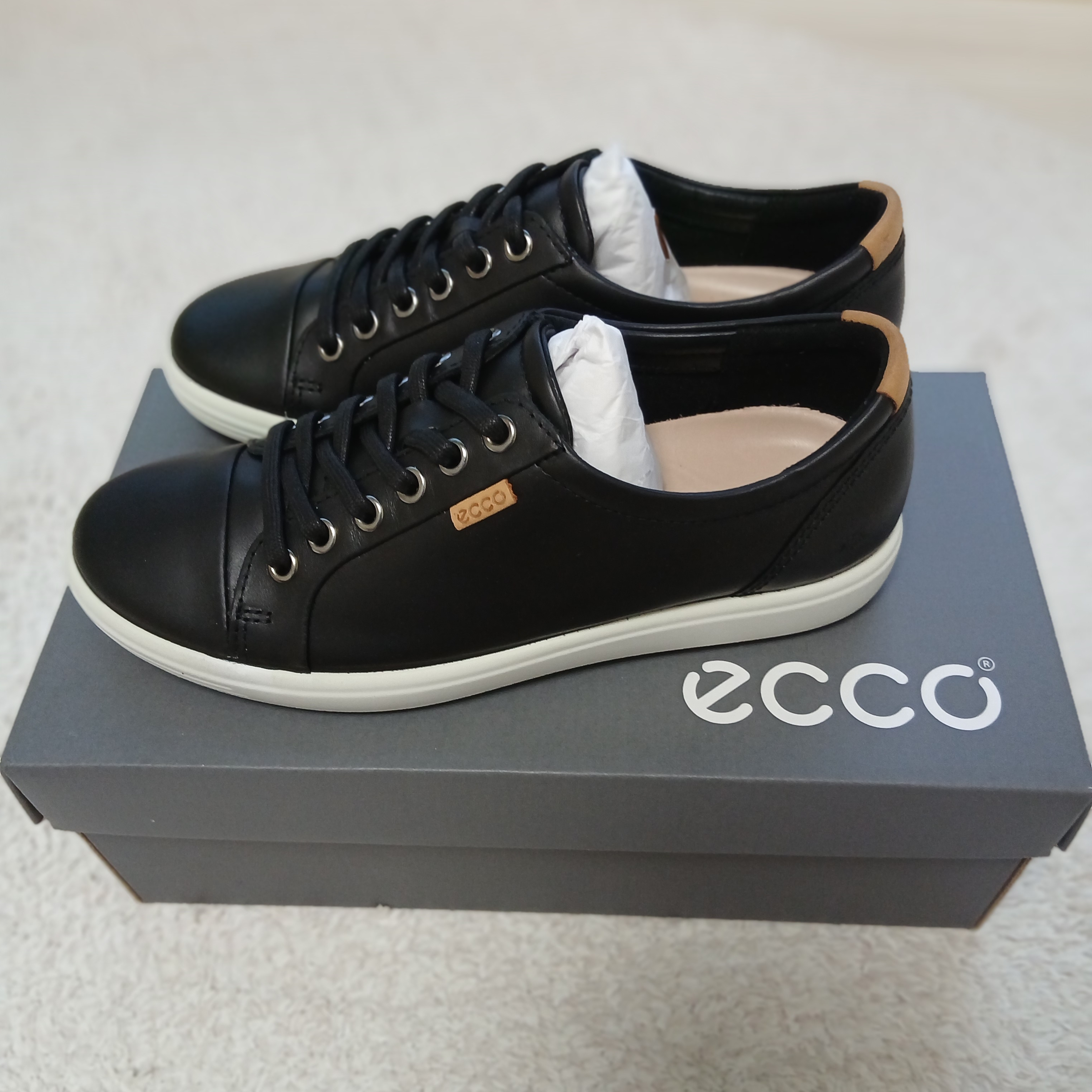 (W) Ecco Soft 7 Shoes Black 착용 스타일 - 6