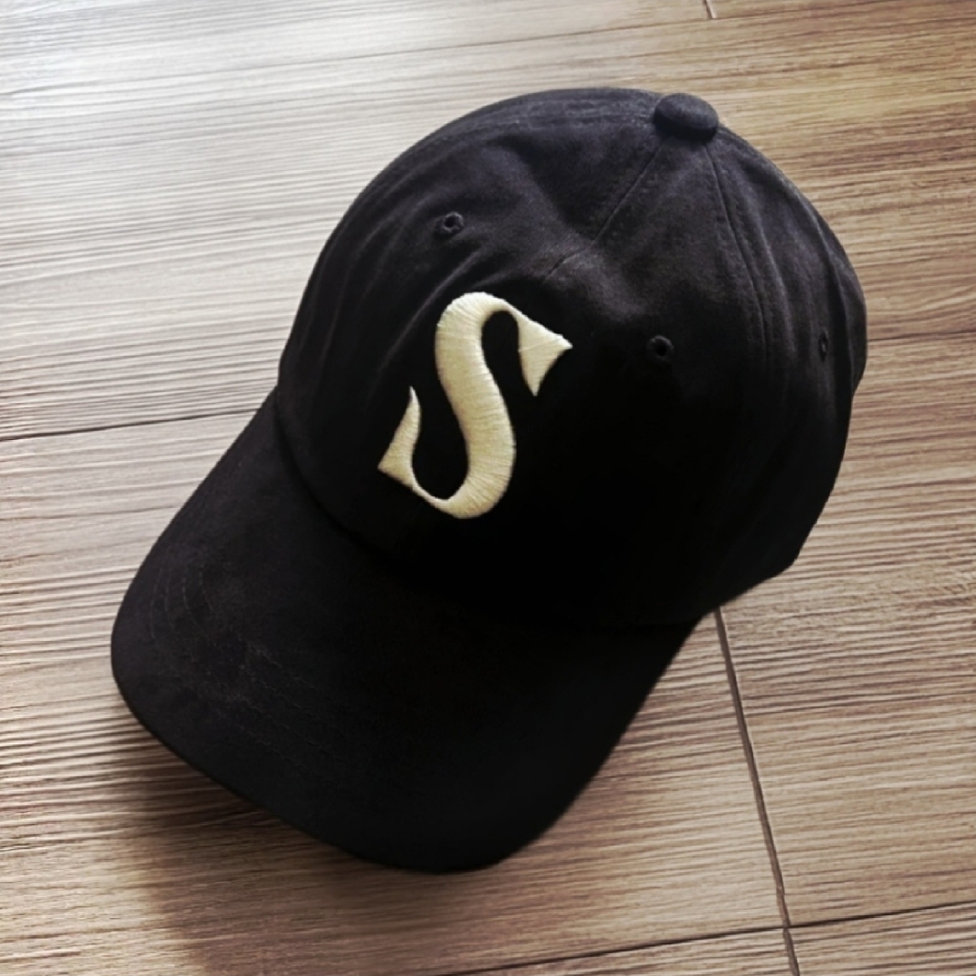 SATUR Vintage Casual Ball Cap Black 착용 스타일