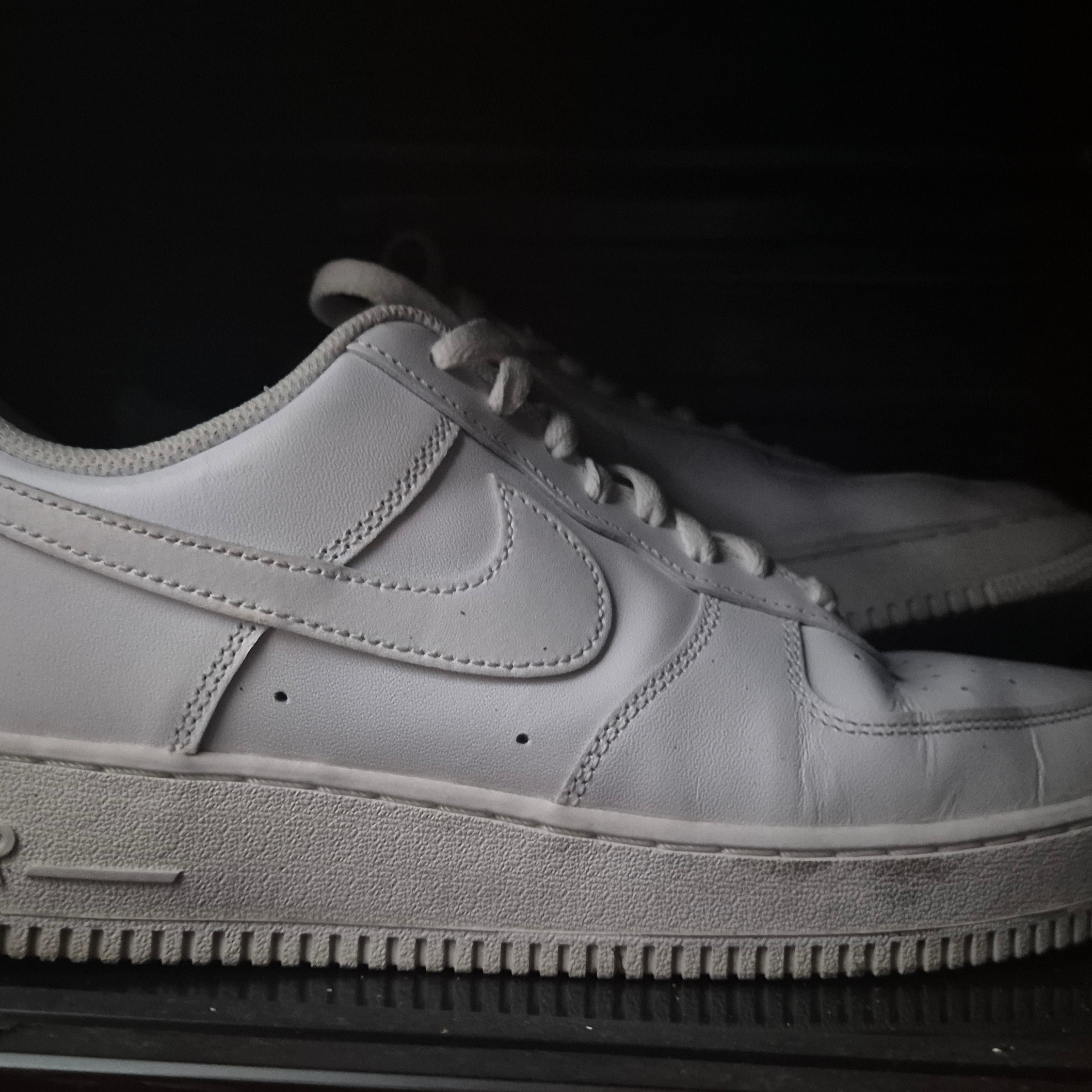 Nike Air Force 1 '07 Low White 착용 스타일