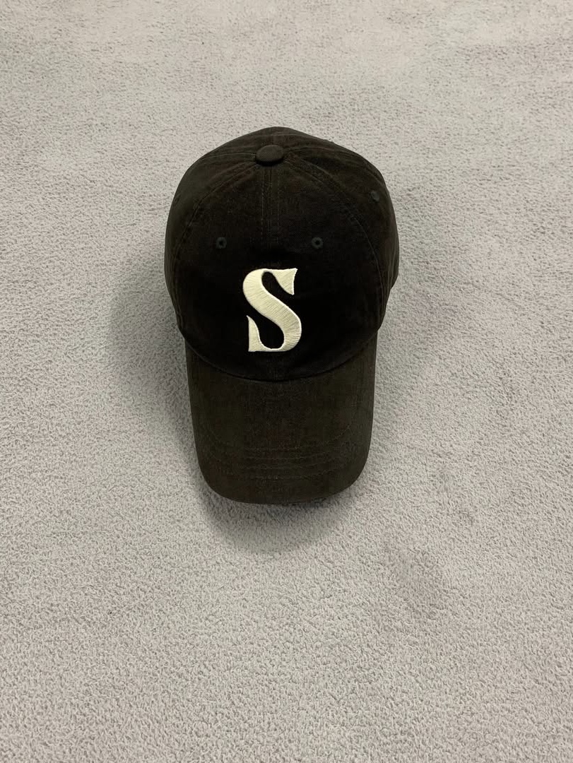 SATUR Vintage Casual Ball Cap Charcoal 착용 스타일 - 1
