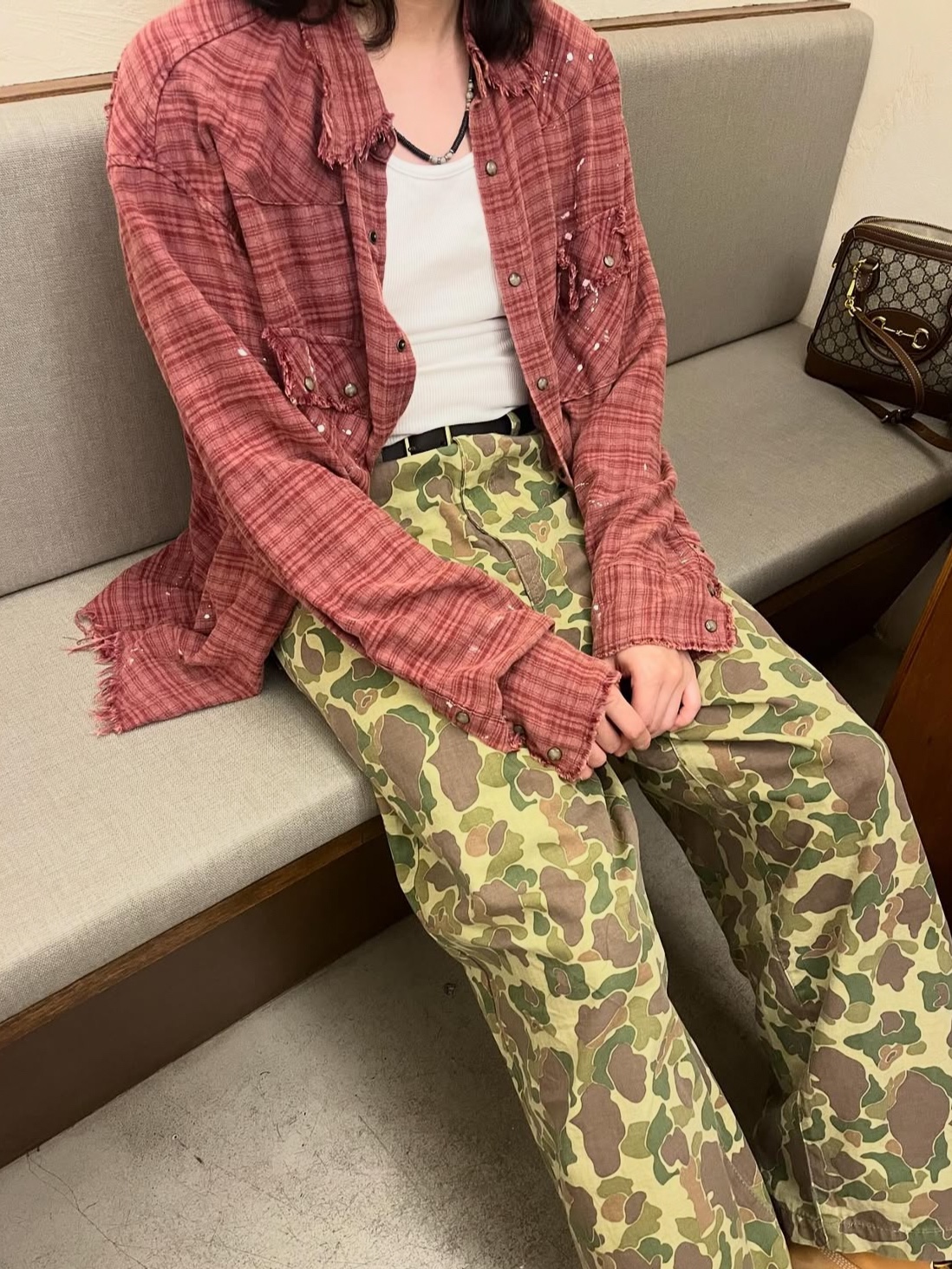 Kapital Hunter Camouflage Herringbone Port Baggy Pants Hunter Camouflage, Supreme Hanes Tagless Tank Tops White (3 Pack) 착용 스타일