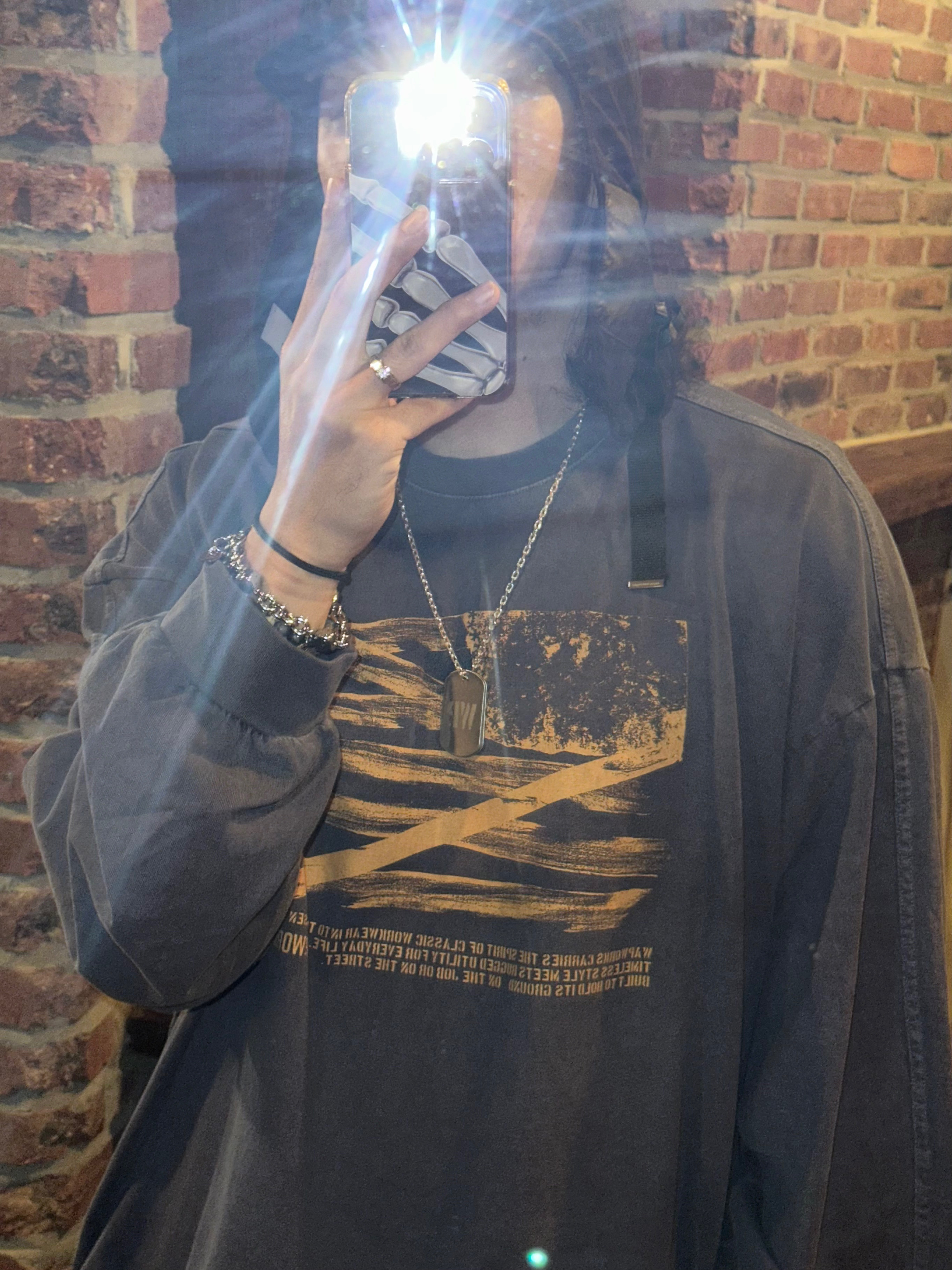 Crocs x Salehe Bembury Pollex Clog Horchata, Undermycar MU.127 Classic Logo Brush Washed Sweat Shorts Black 착용 스타일 - 6