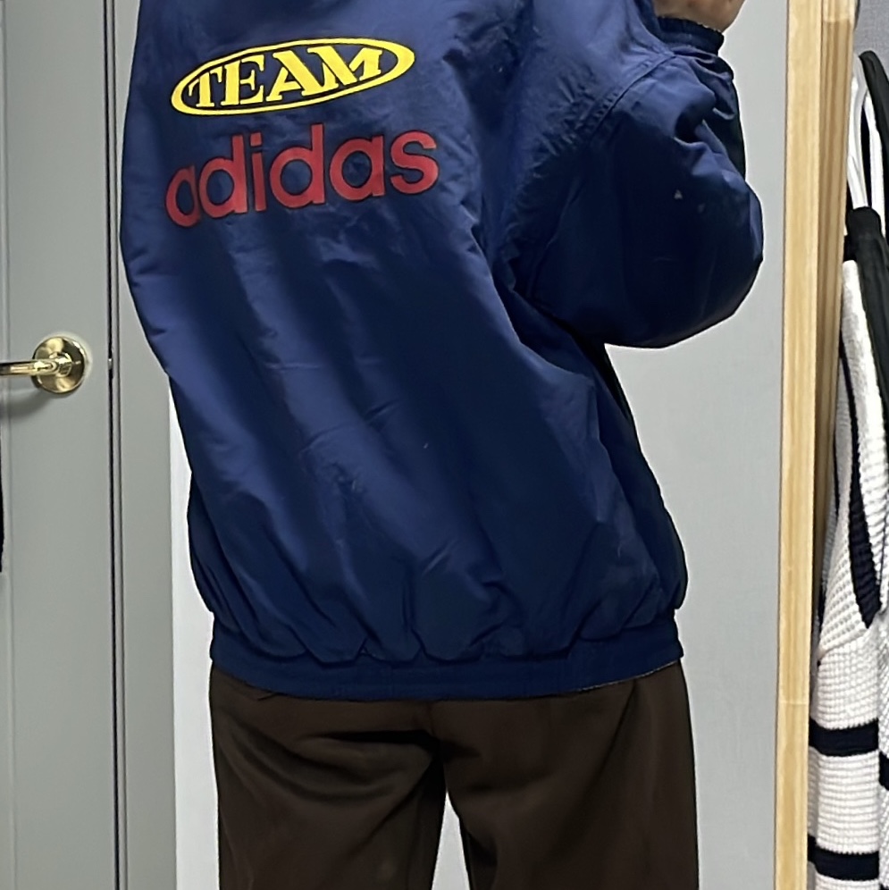 Adidas Team Reversible Padded Jacket Cream White - KR Sizing 착용 스타일 - 2