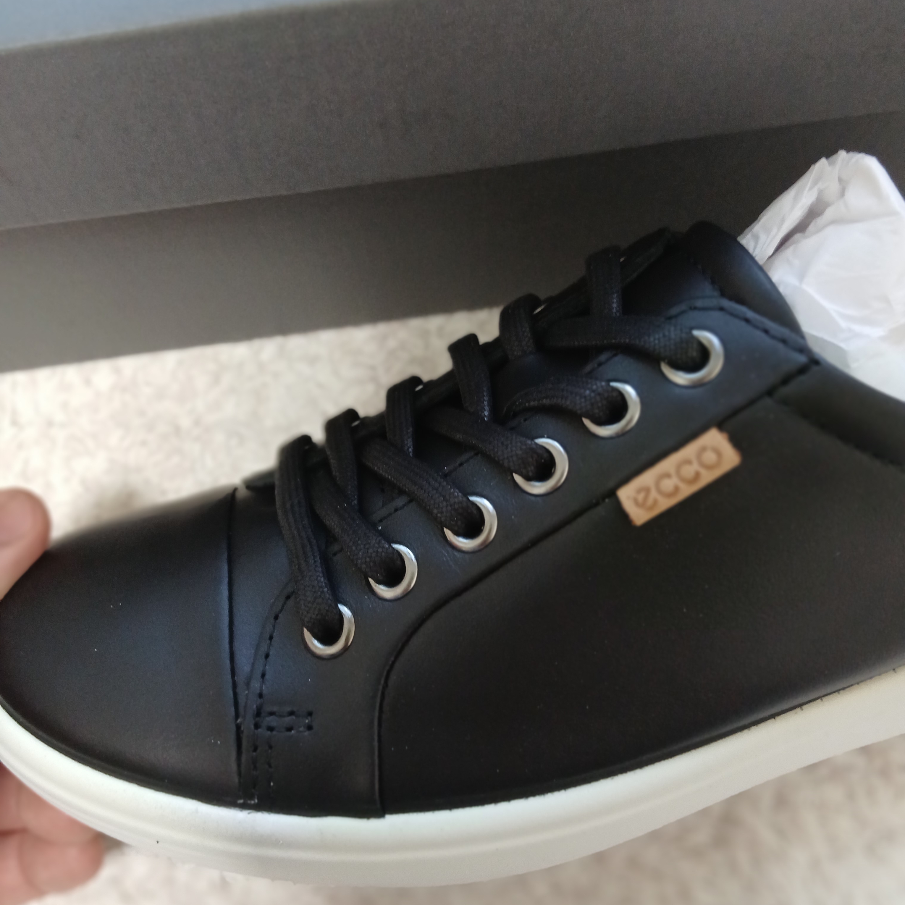 (W) Ecco Soft 7 Shoes Black 착용 스타일 - 3