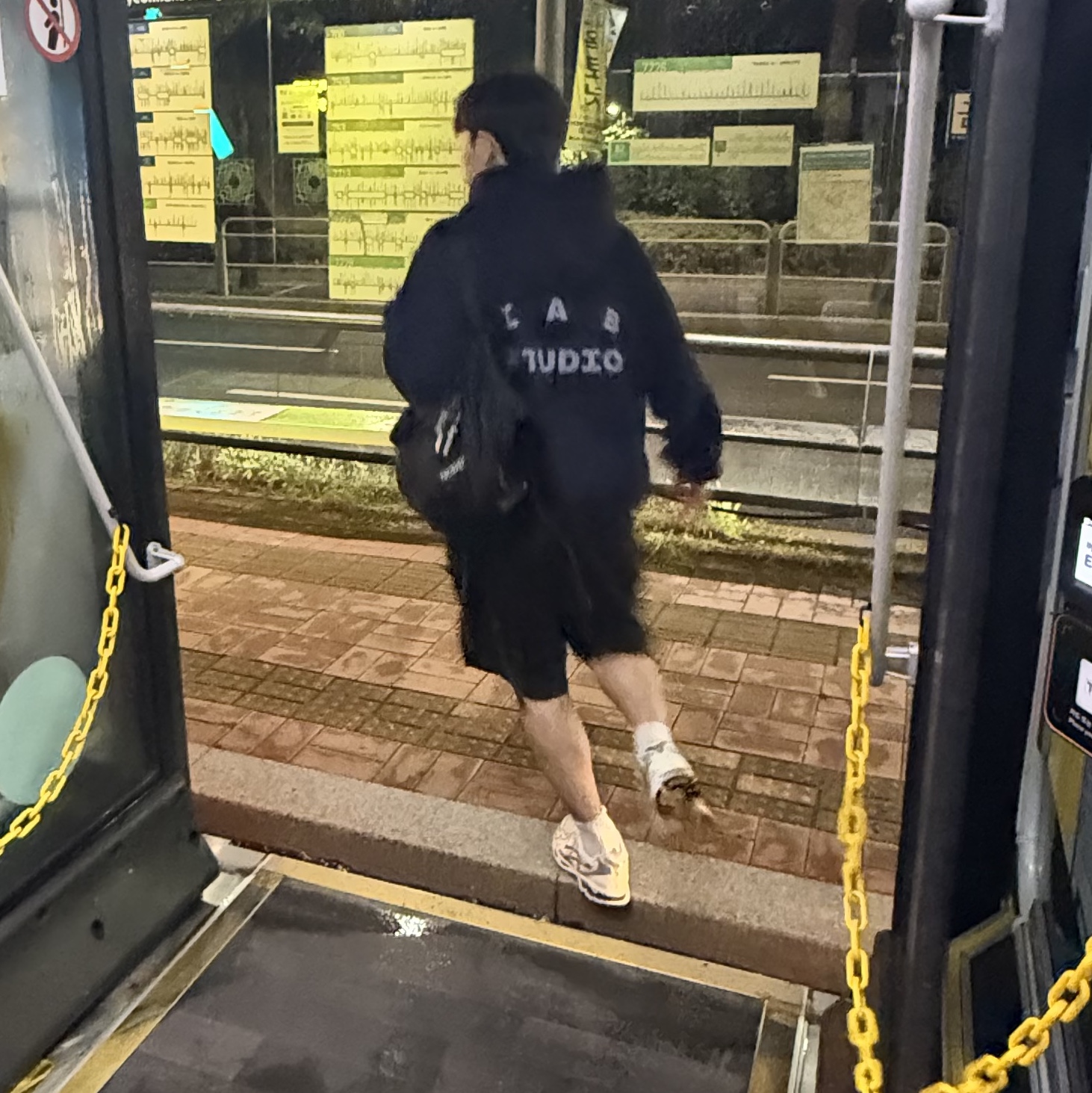 IAB Studio x Arcane Piltover Hoodie Navy Dove Blue, (W) Asics Gel-Kayano 14 White Midnight 착용 스타일