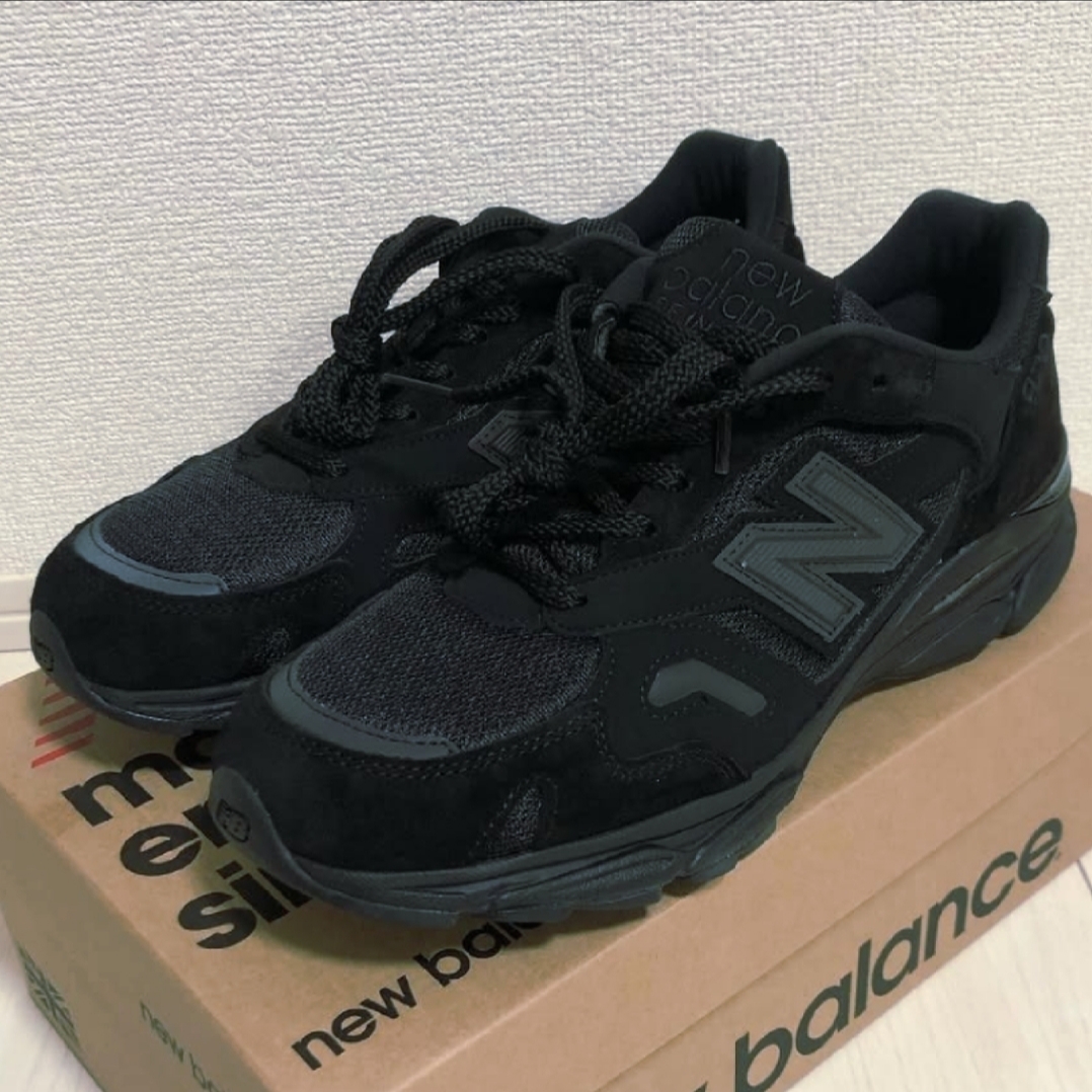 New Balance 920 Made in UK Triple Black 착용 스타일