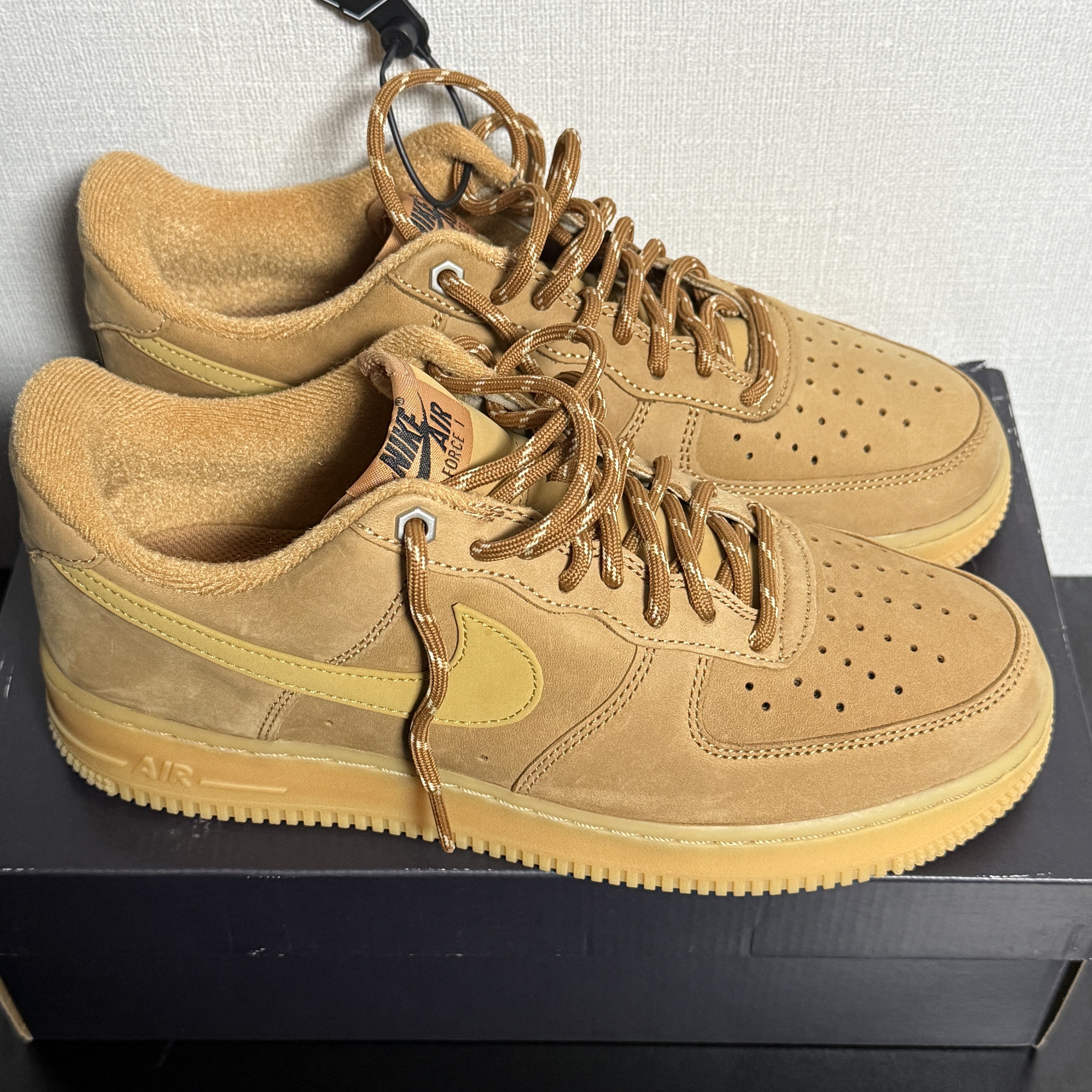 Nike Air Force 1 '07 WB Flax 착용 스타일 - 2