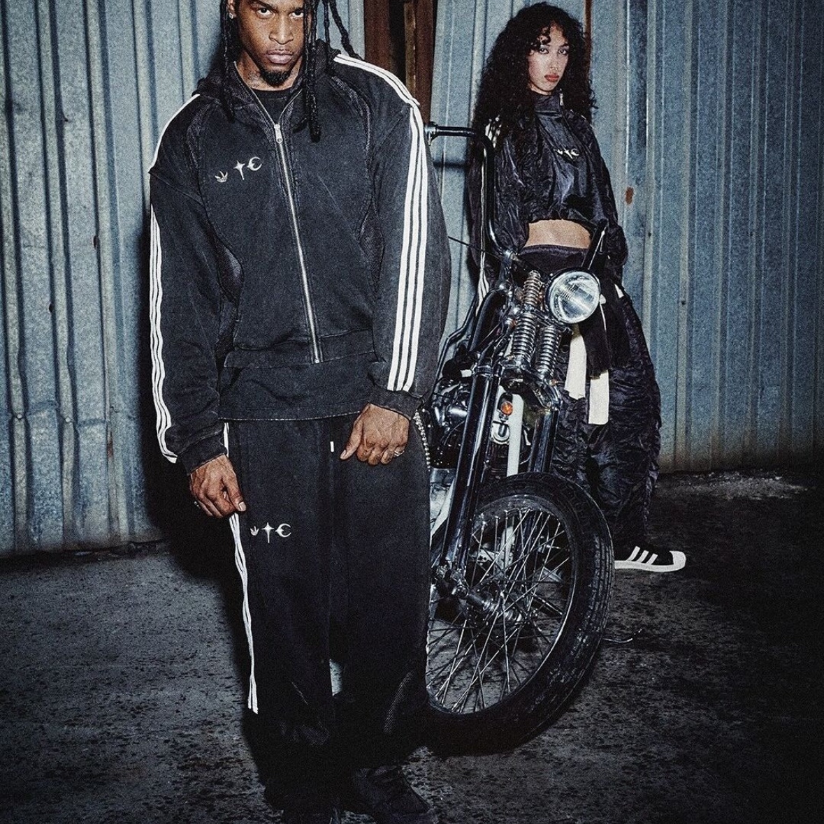 Adidas x Thug Club Teamgeist Sweatpants Black - US Sizing 착용 스타일 - 1