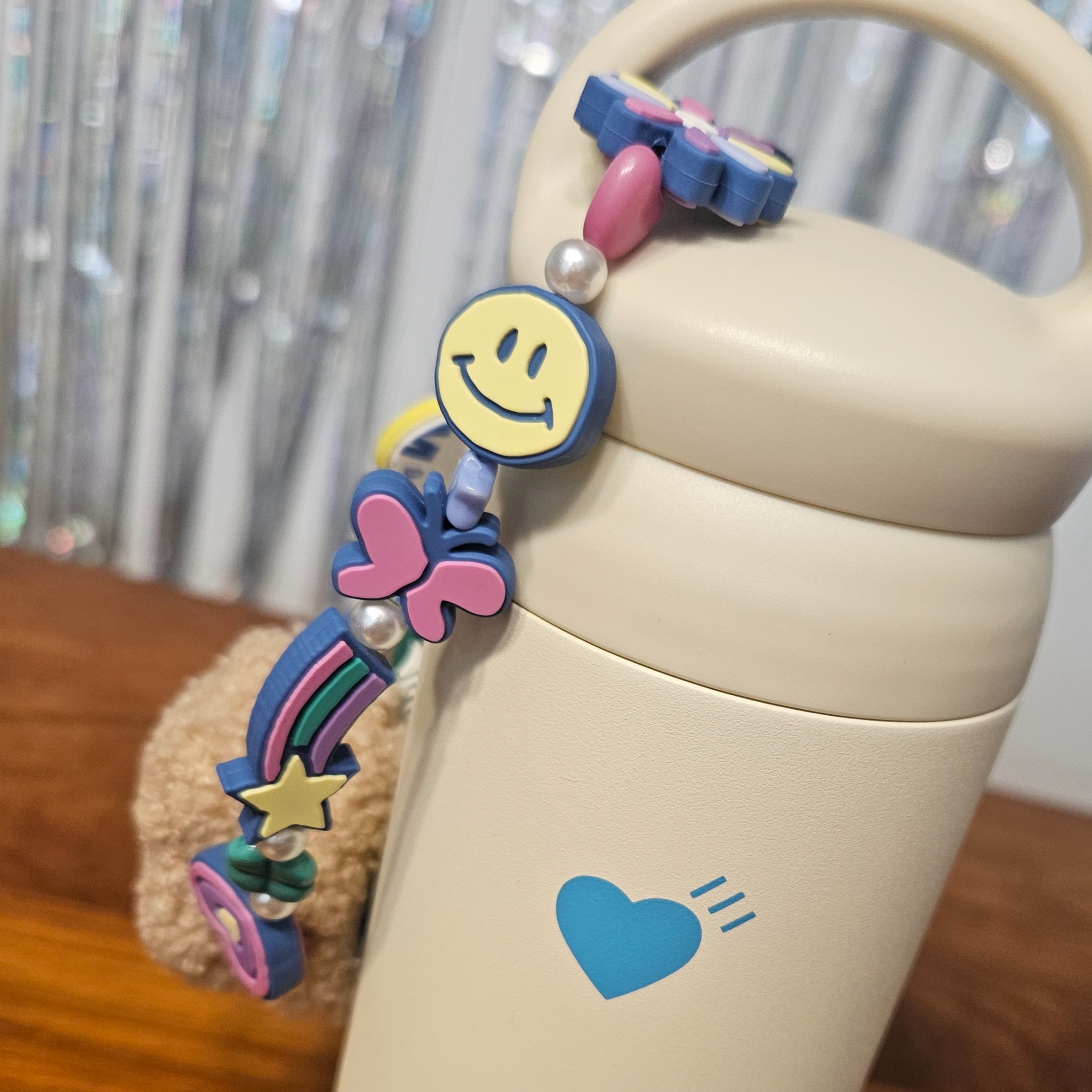 Starbucks Campus Beari Deco Charm, Human Made x Blue Bottle Coffee Day Off Tumbler White 착용 스타일 - 4