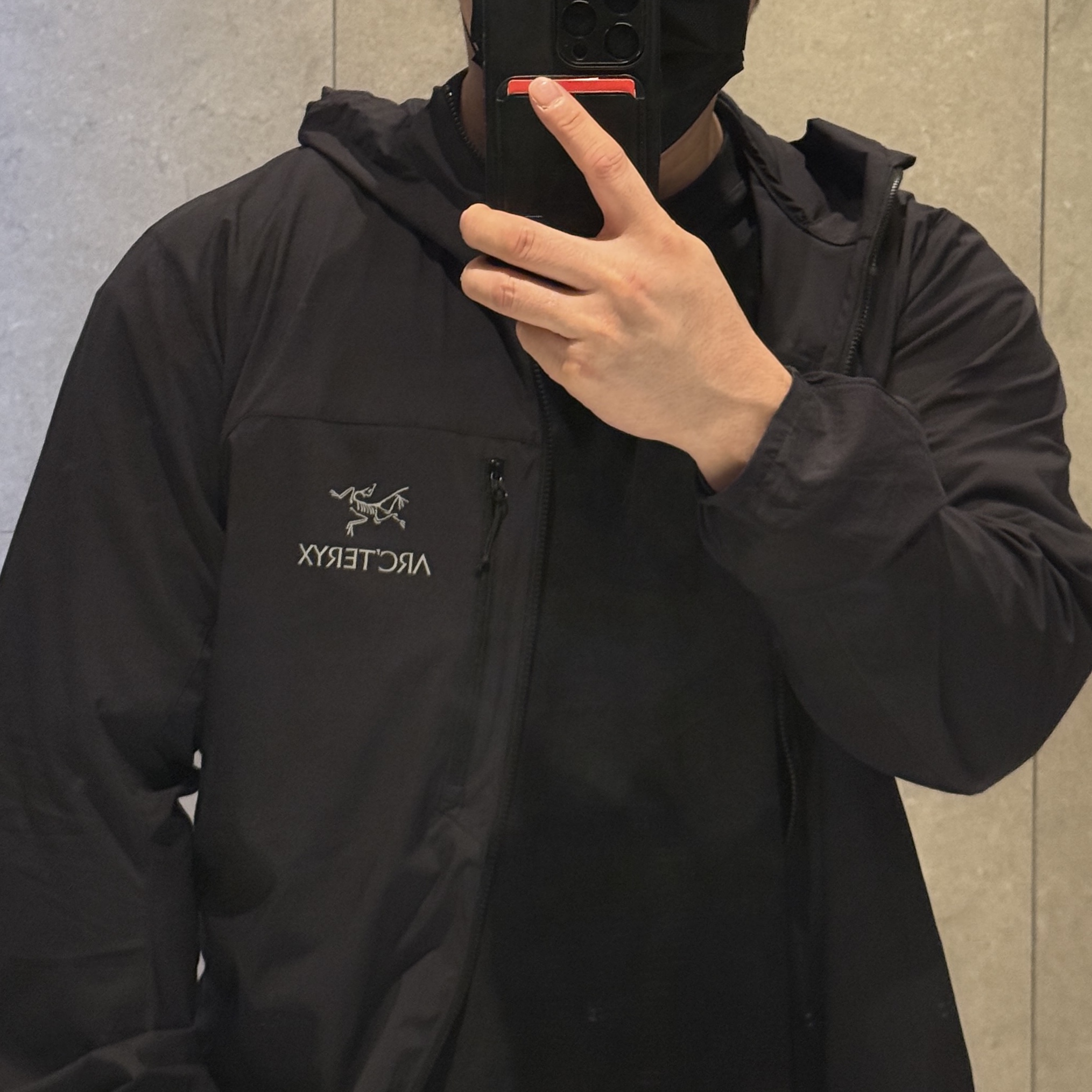 Arc'teryx Squamish Hoody Black 착용 스타일