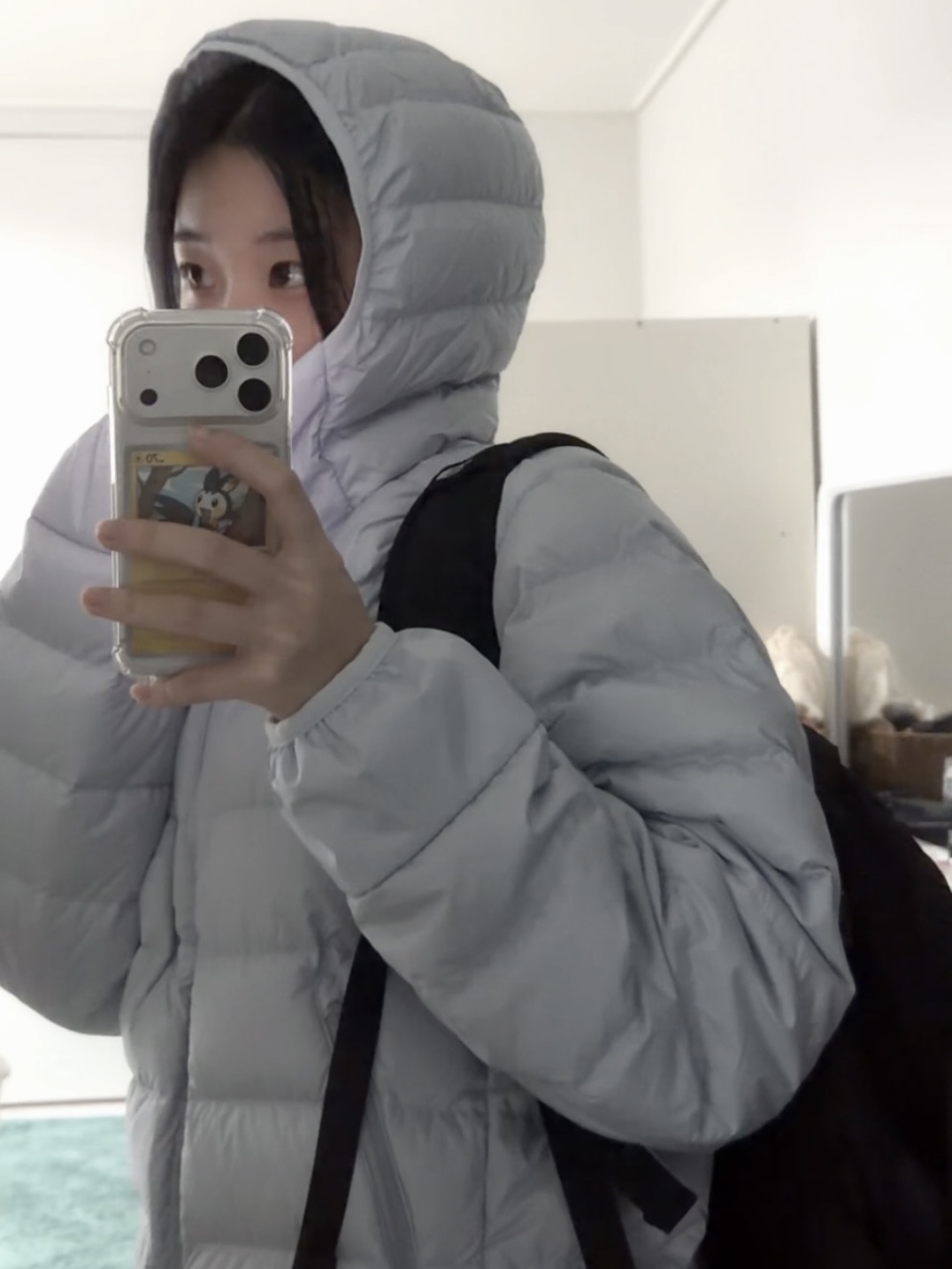 Musinsa Standard City Leisure Hooded Light Down Jacket Cloudy Blue, Apple iPhone 17 Pro 256GB Silver 착용 스타일 - 2