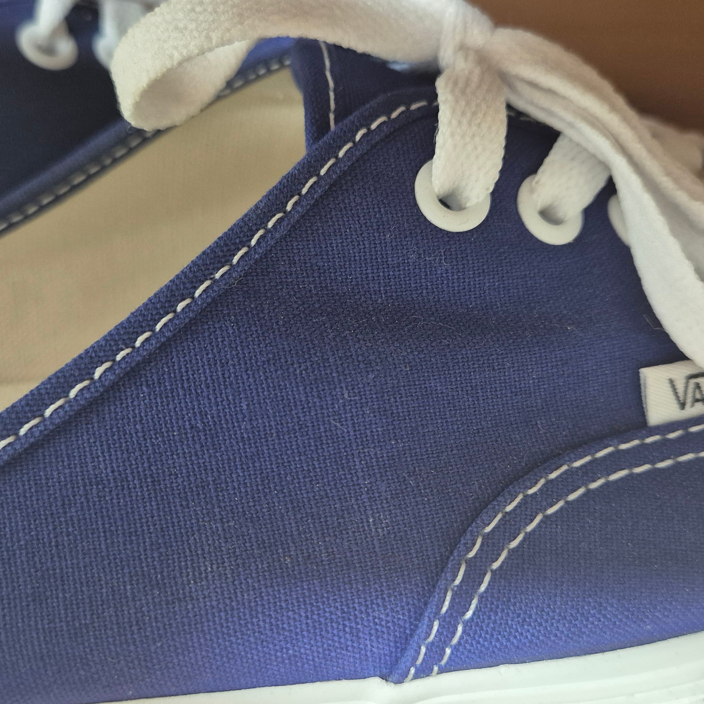 Vans Canvas Authentic Mule Blue 착용 스타일