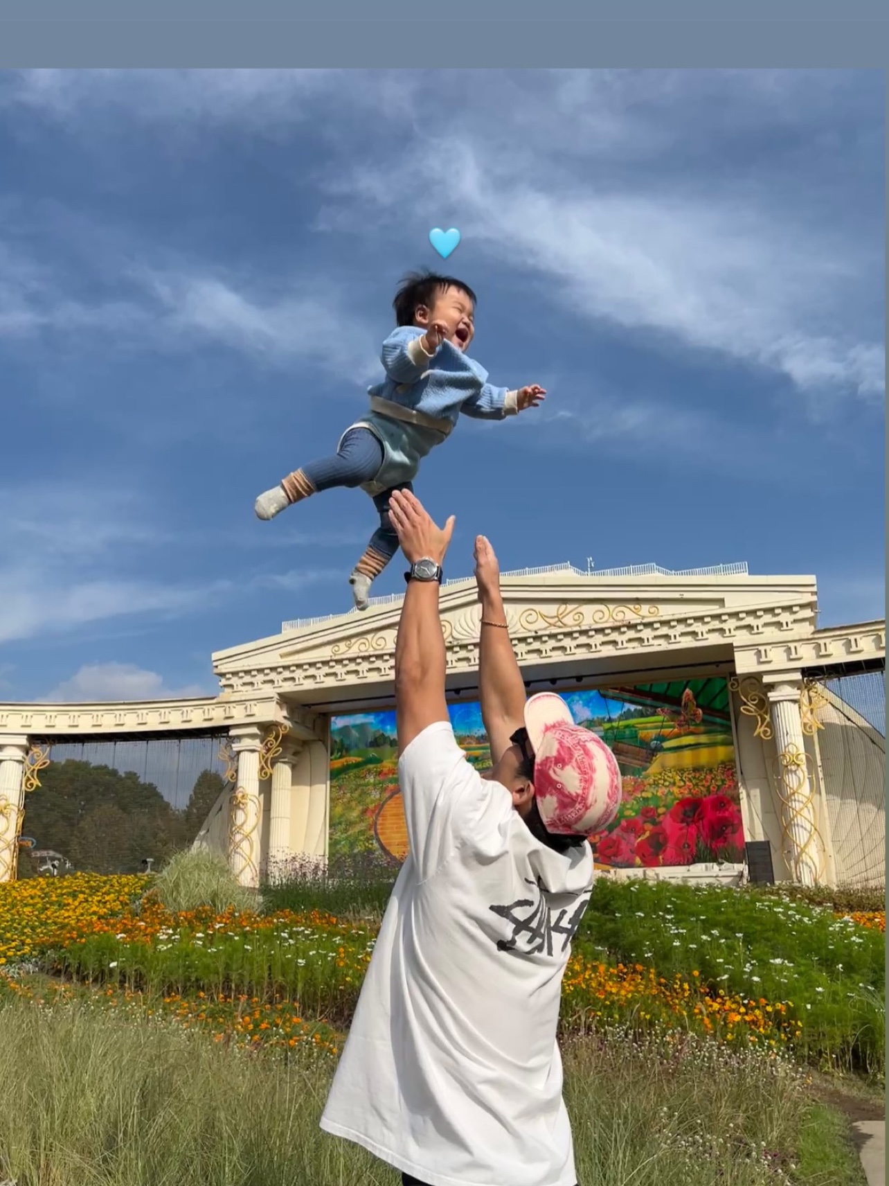 Stussy x Our Legacy Work Shop Yin Yang Pigment Dyed T-Shirt Natural, Supreme Bleached Chino Camp Cap Red - 24SS 착용 스타일