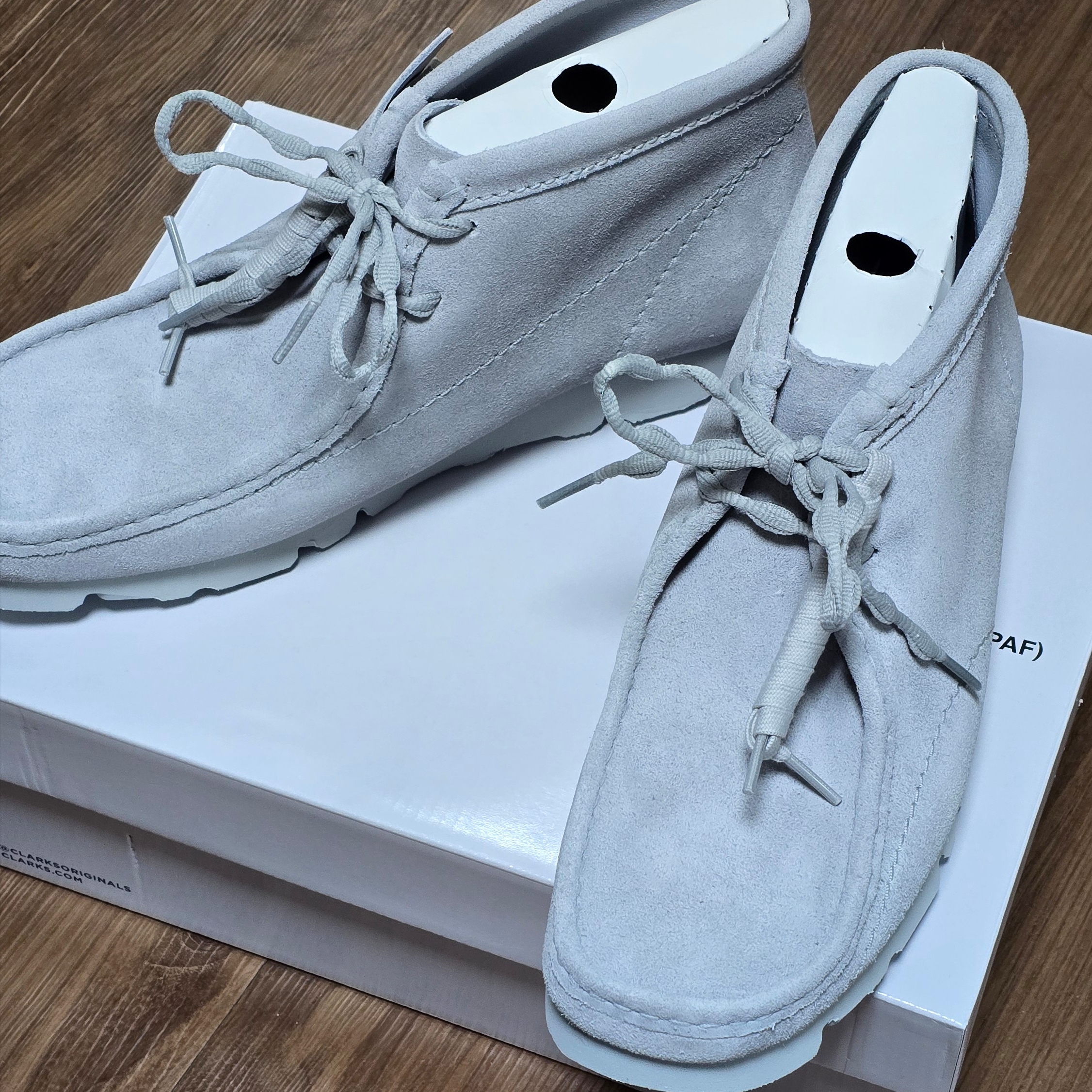 Clarks x Post Archive Faction (Paf) WallabeeBT Grey Blue 착용 스타일 - 1