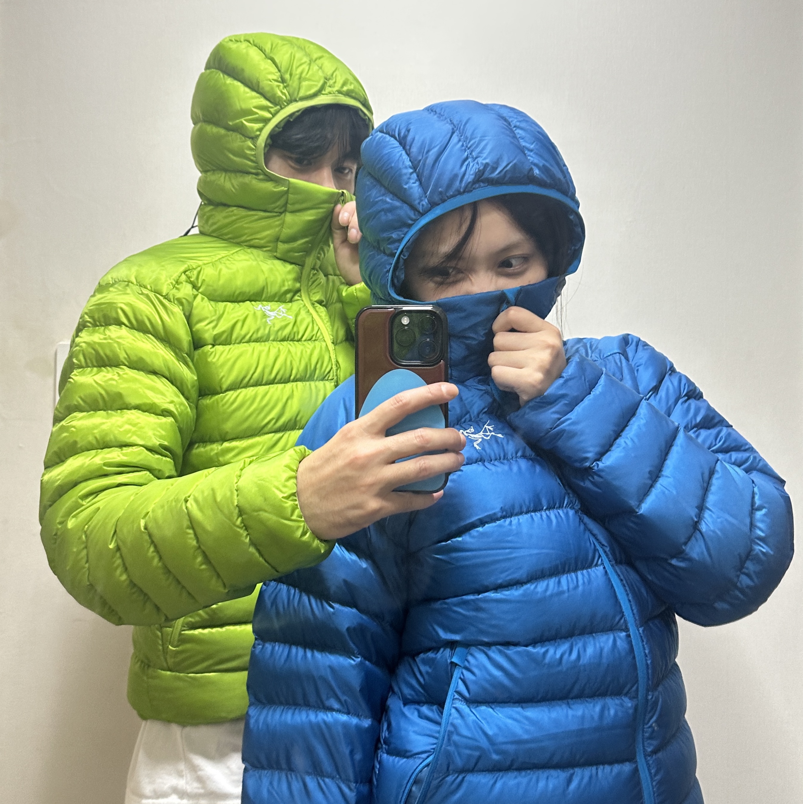 Arc'teryx Cerium Hoody Black 착용 스타일
