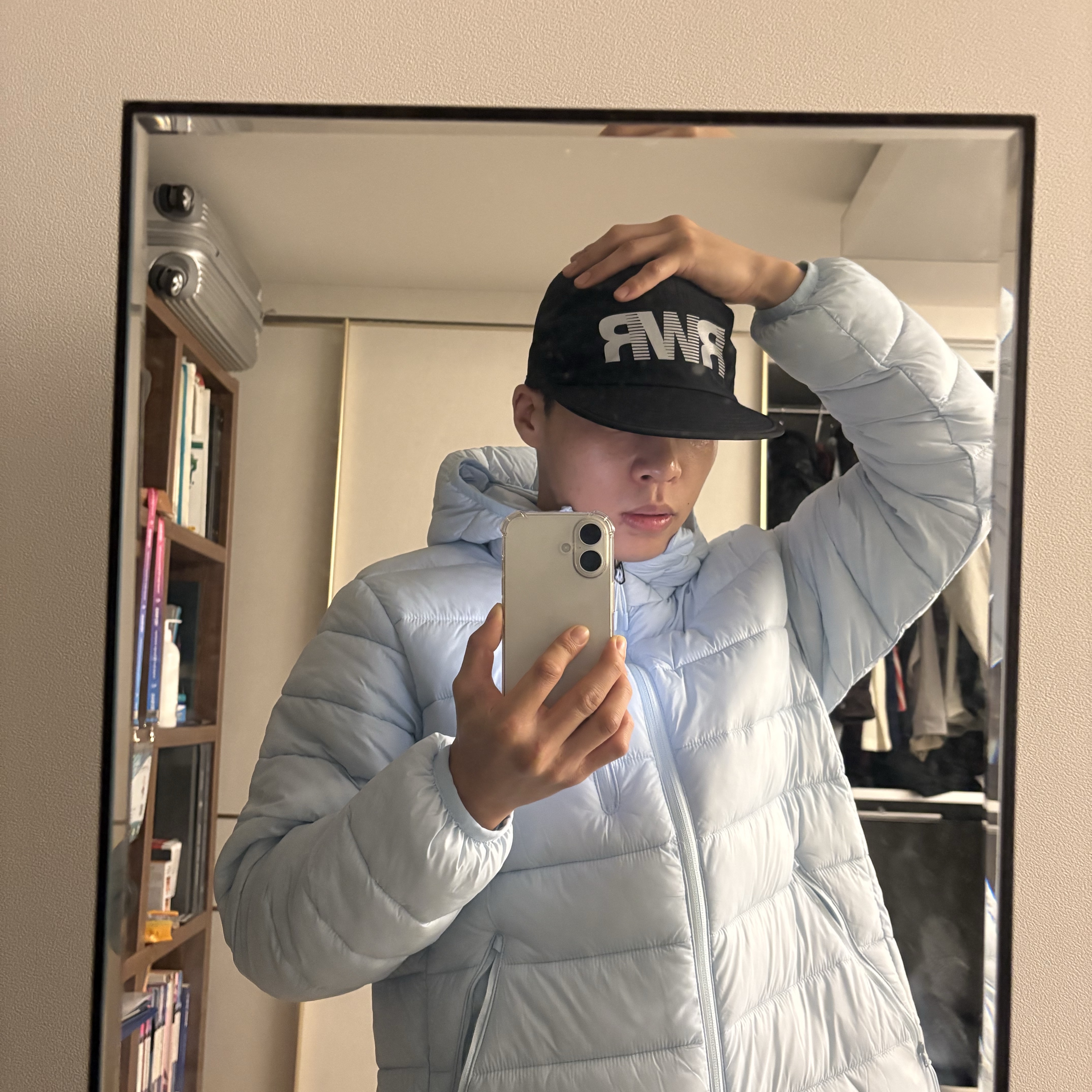 [KREAM 단독] runwhither Trail Cap Black 착용 스타일