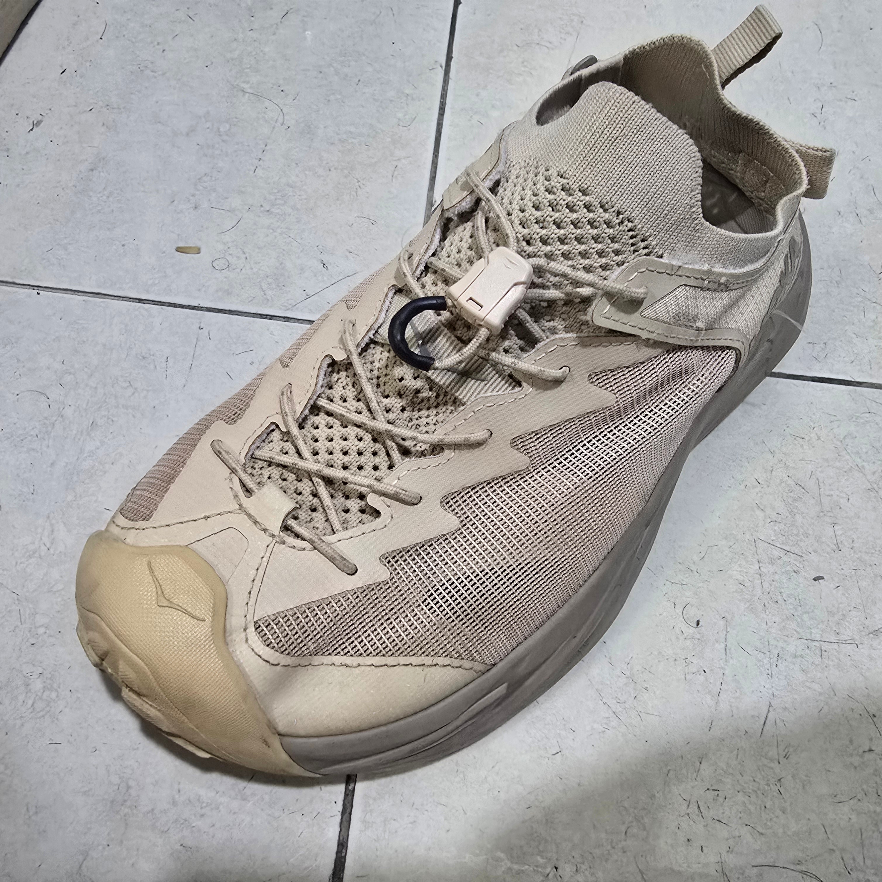 Hoka Hopara 2 Shifting Sand 착용 스타일