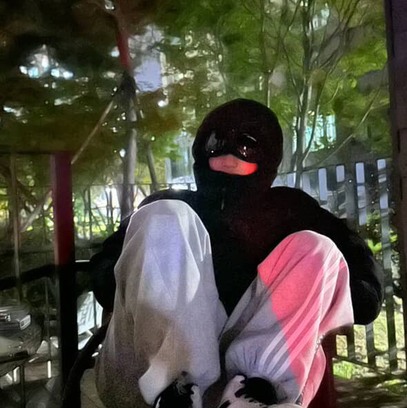 C.P. Company Chrome-R Goggle Down Jacket Black - 25FW, Jordan Access White Gym Red 착용 스타일