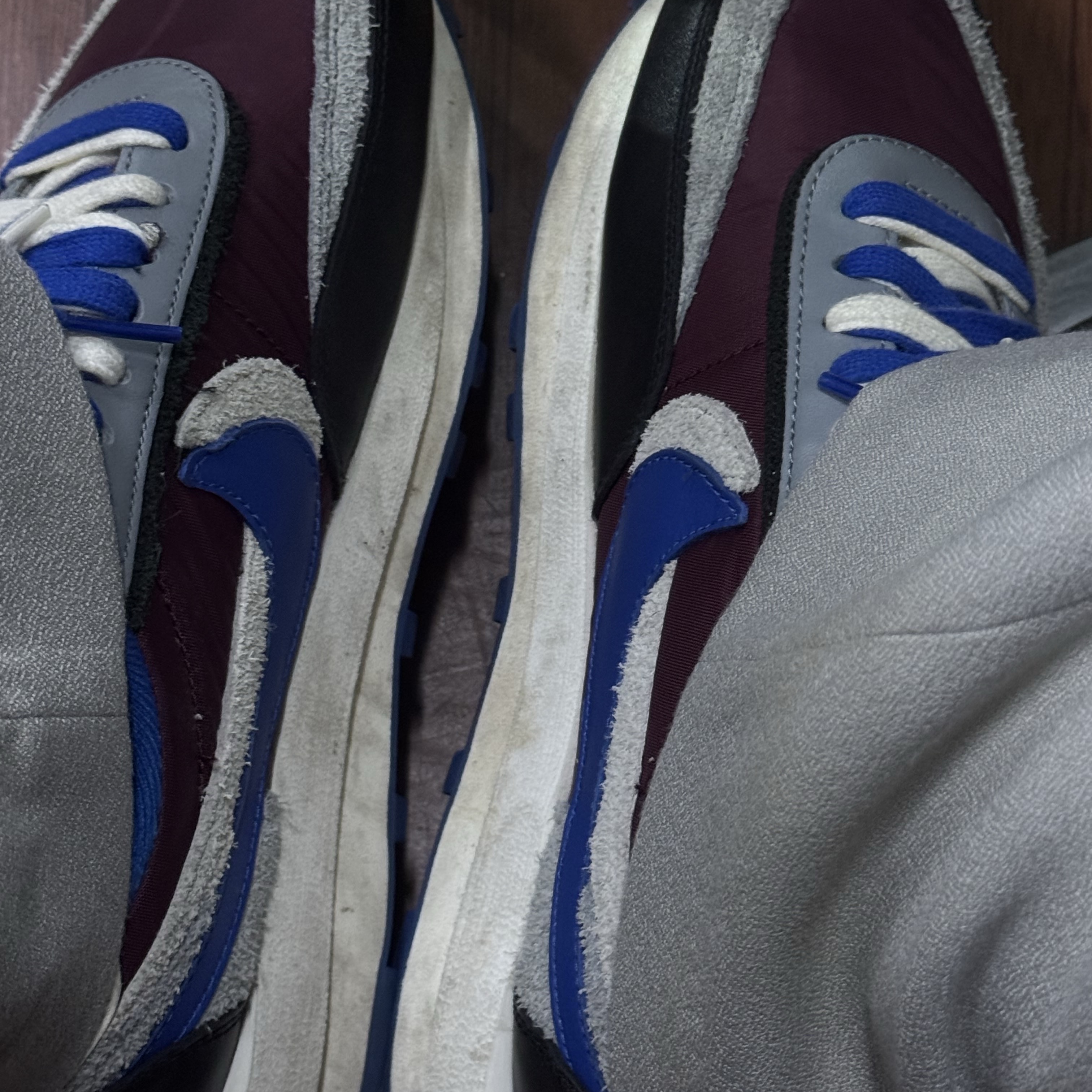 Nike x Sacai x Undercover LDWaffle Night Maroon Team Royal, SATUR X KEEN JASPER ZIONIC Light Pink 착용 스타일 - 1