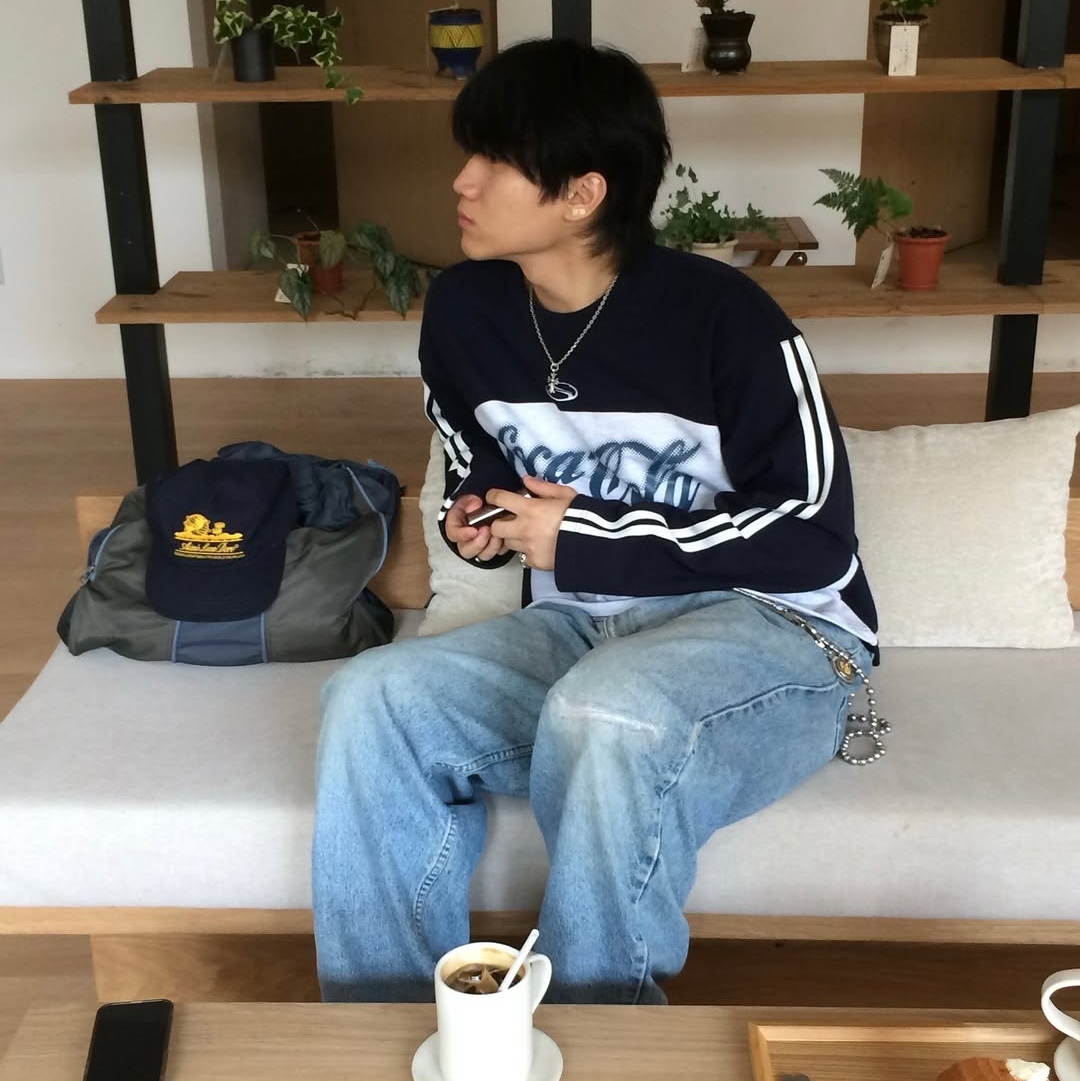 SPORT CHAMBER x Coca-Cola Crew T-shirt Navy 착용 스타일 - 5