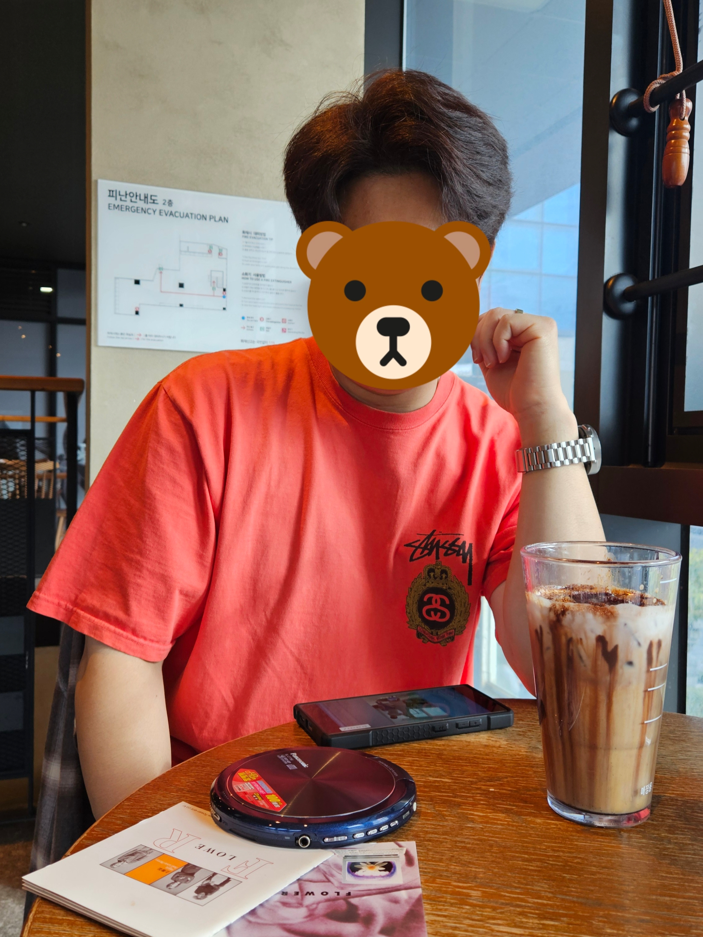 Stussy Crown Wreath Pigment Dyed T-Shirt Tomato, Samsung Galaxy Watch5 Pro 45mm Bluetooth Grey Titanium (Korean Ver.) 착용 스타일 - 1