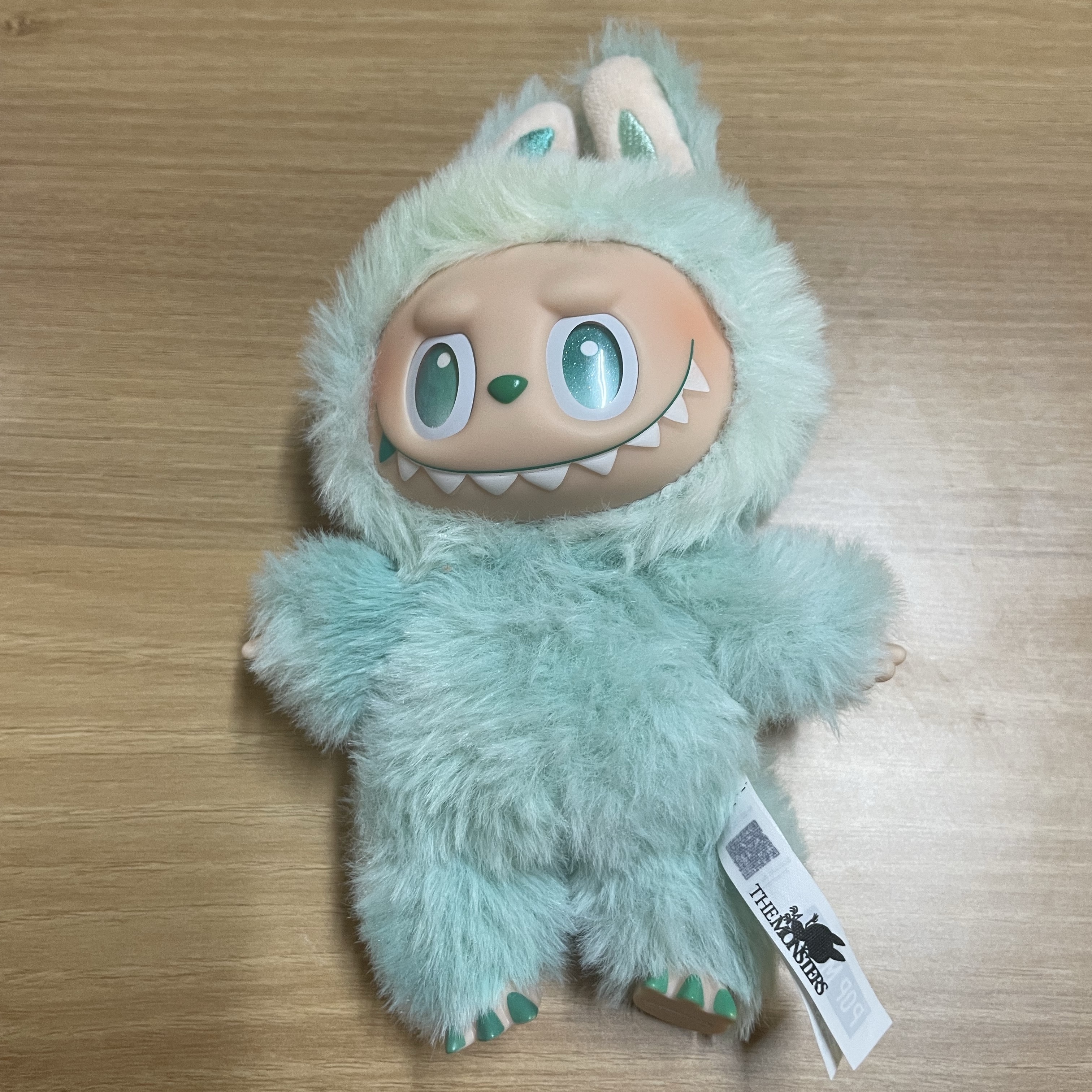 Pop Mart Labubu The Monsters Highlight Series Serenity Keyring (Opened Case) 착용 스타일 - 1