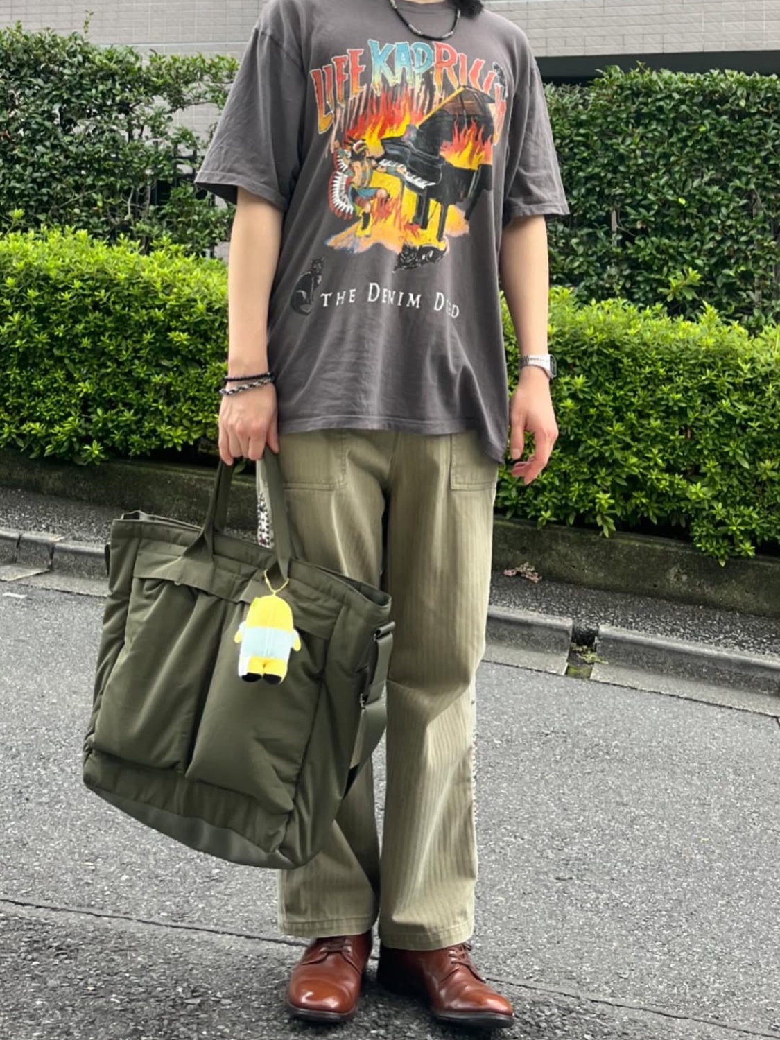 Kapital Sulfurized Herringbone Easy Baker Pants Studs Remake Khaki, Kapital 20 Tenjiku Burning Piano Crew T-Shirt Black White 착용 스타일