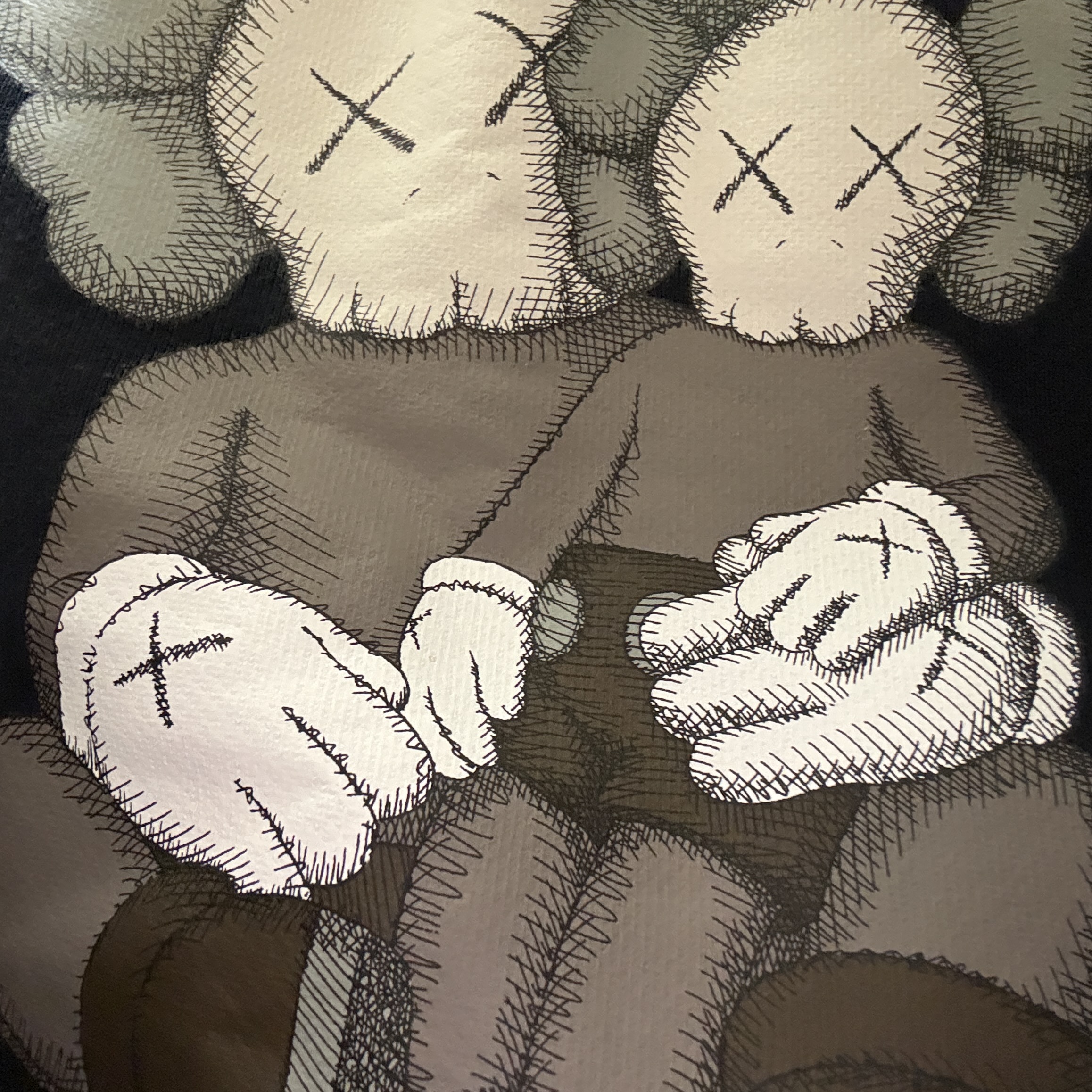 Uniqlo UT x Kaws Long Sleeve Sweatshirt Black 착용 스타일