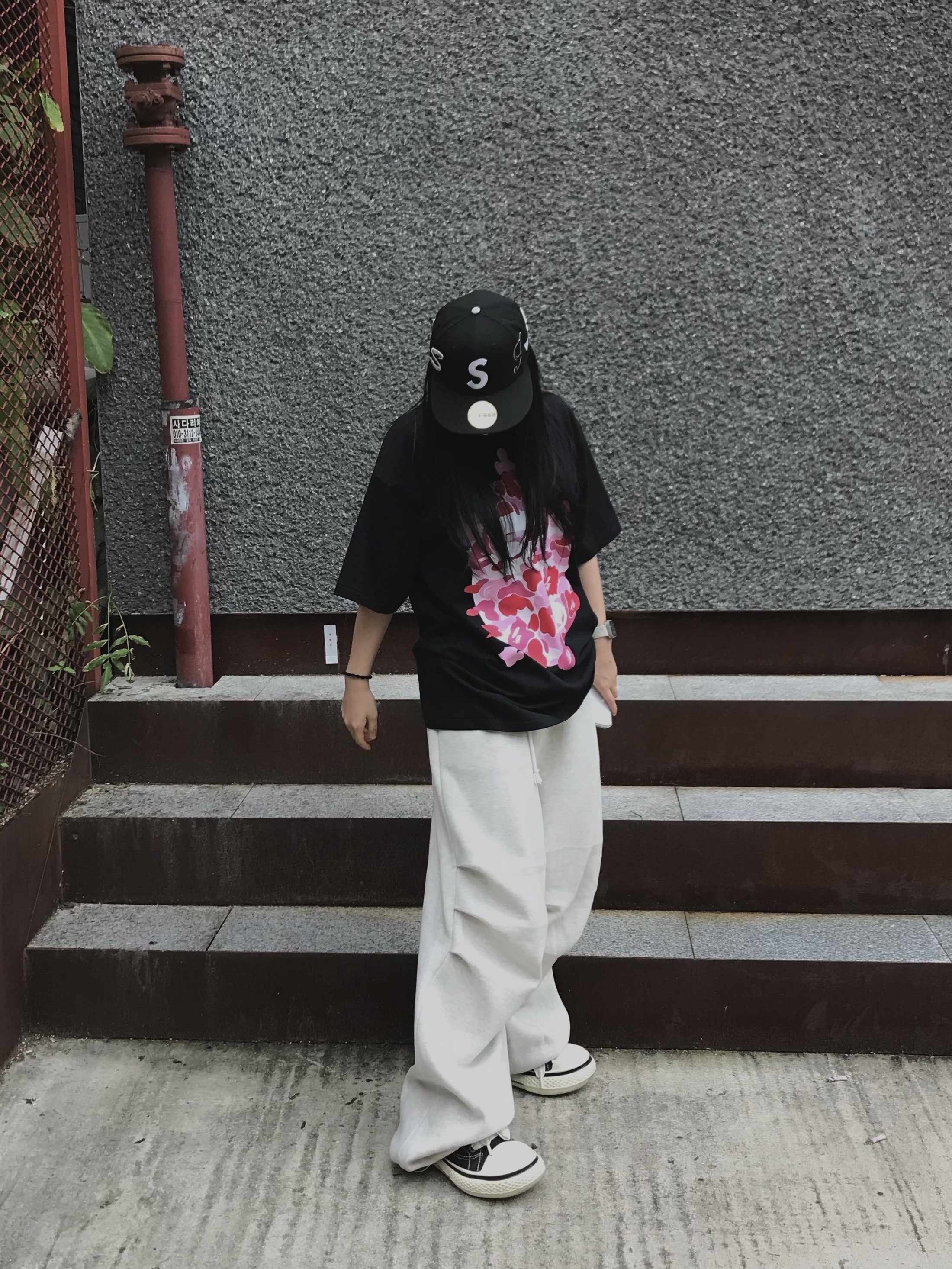 Supreme Multi S Logo New Era Black - 25SS, Old Order x AFGK Canvas Black Green 착용 스타일 - 1
