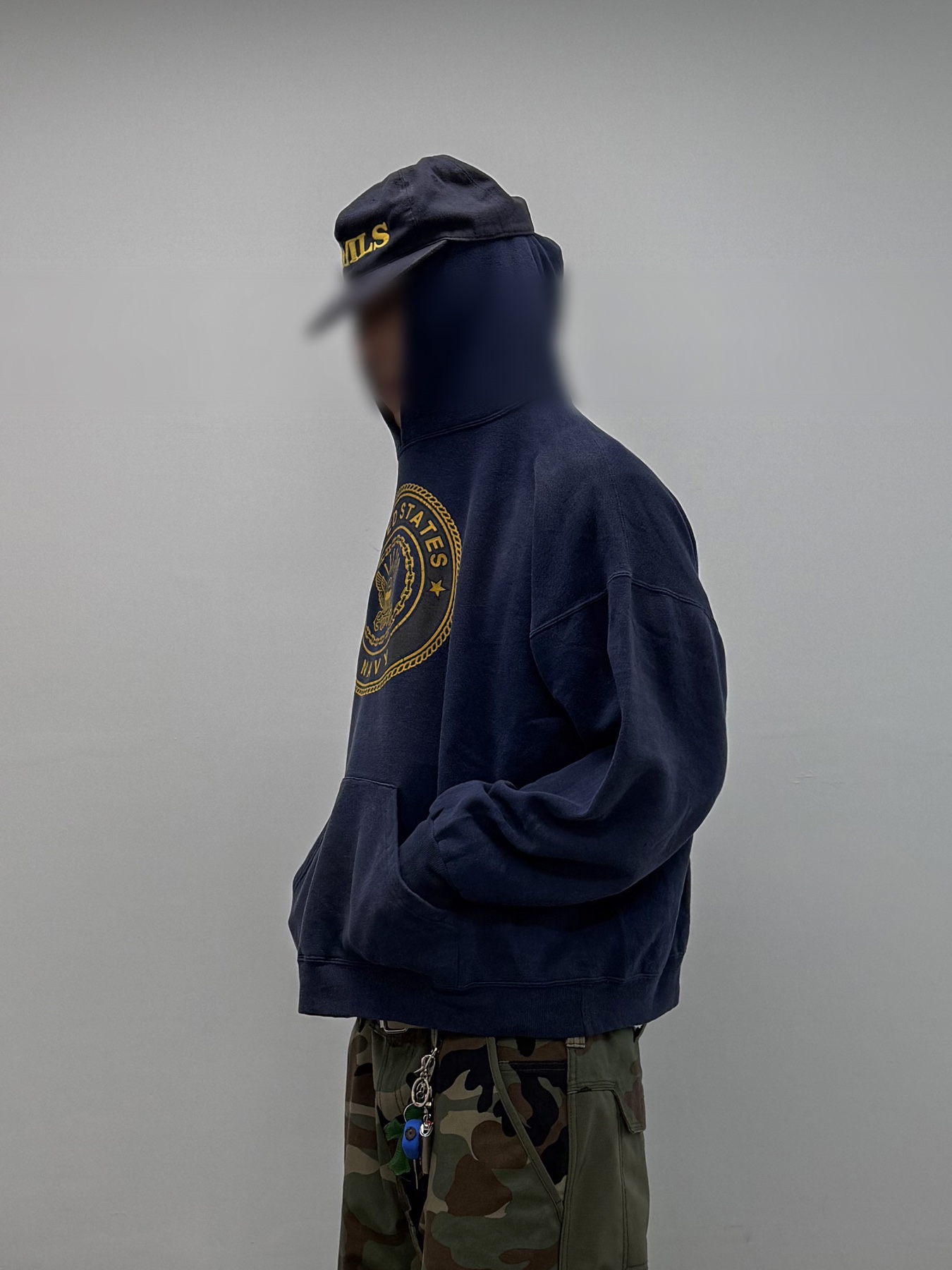 Hommless HMLS  Vintage 5 Panel Hat Navy, Stussy Utility Pants Woodland Camo 착용 스타일 - 4