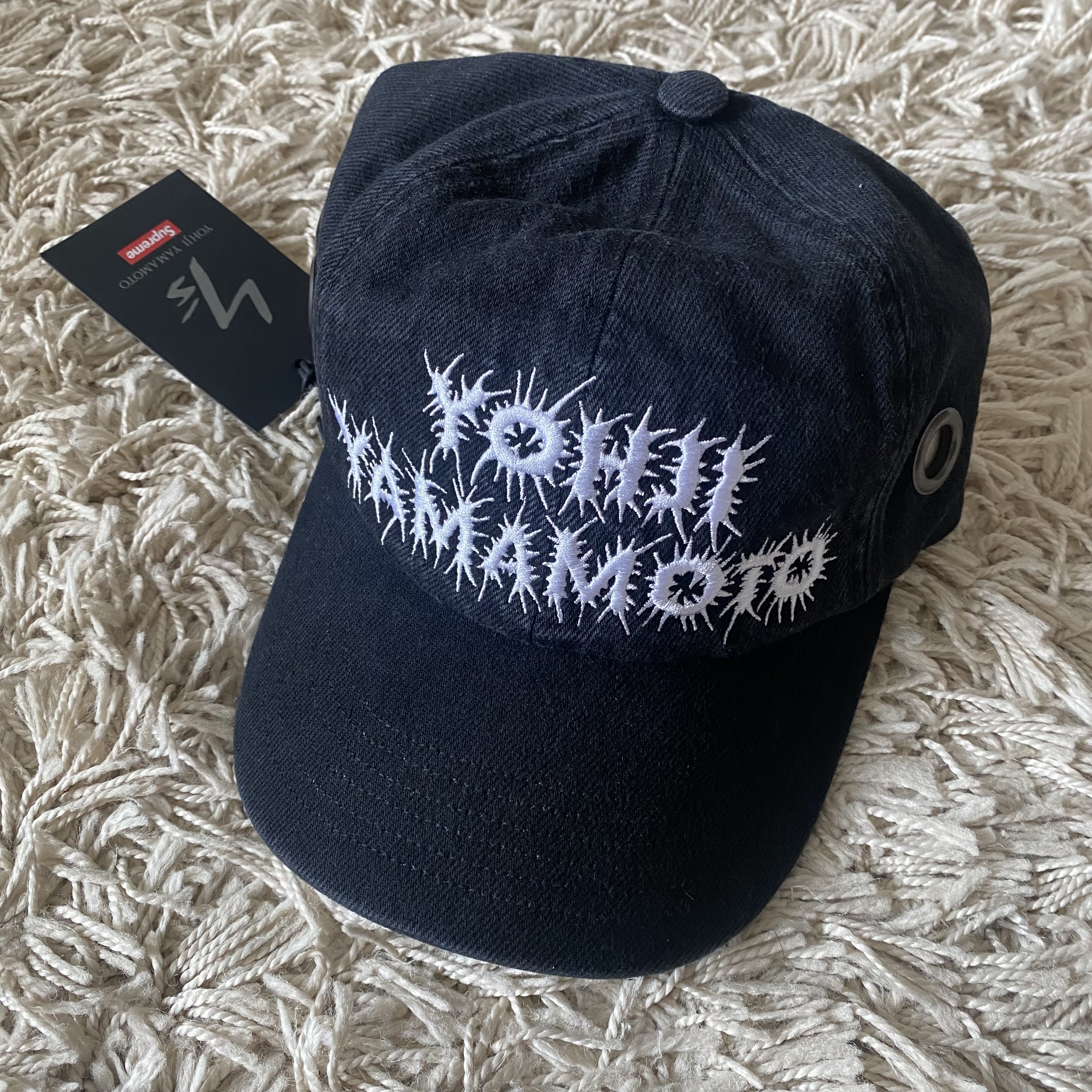 Supreme x Y's by Yohji Yamamoto Grommet 6-Panel Washed Black - 25FW 착용 스타일