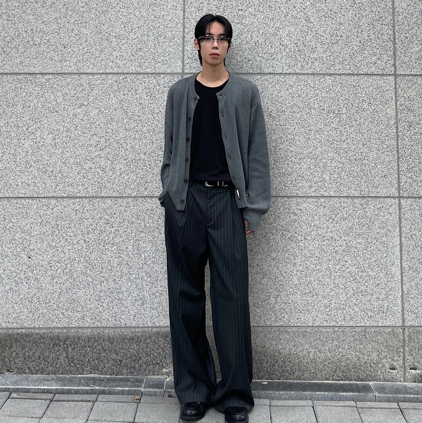 lash Gordon Black and Silver 착용 스타일 - 3