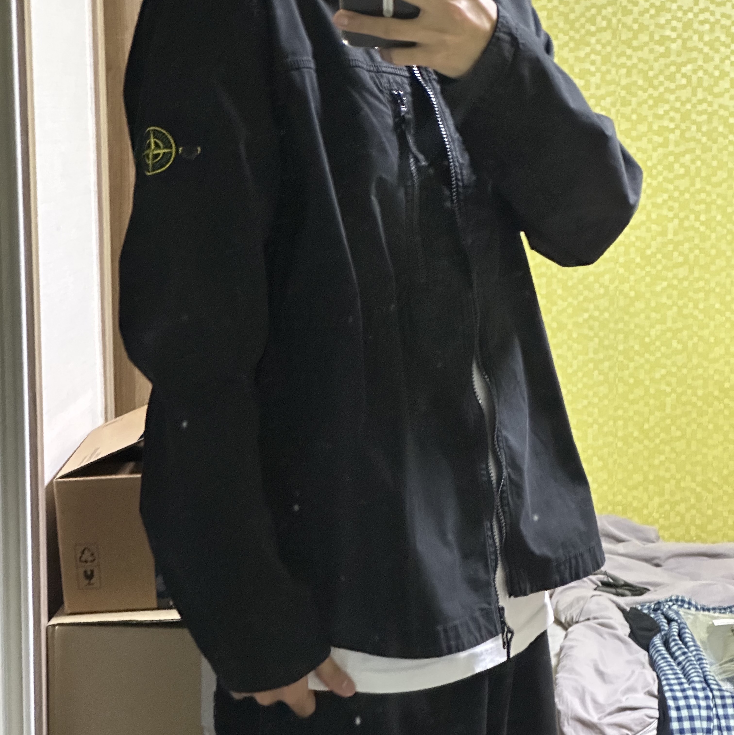 Stone Island 10210 Supima Cotton Twill Stretch-TC Overshirt Black - 24SS 착용 스타일