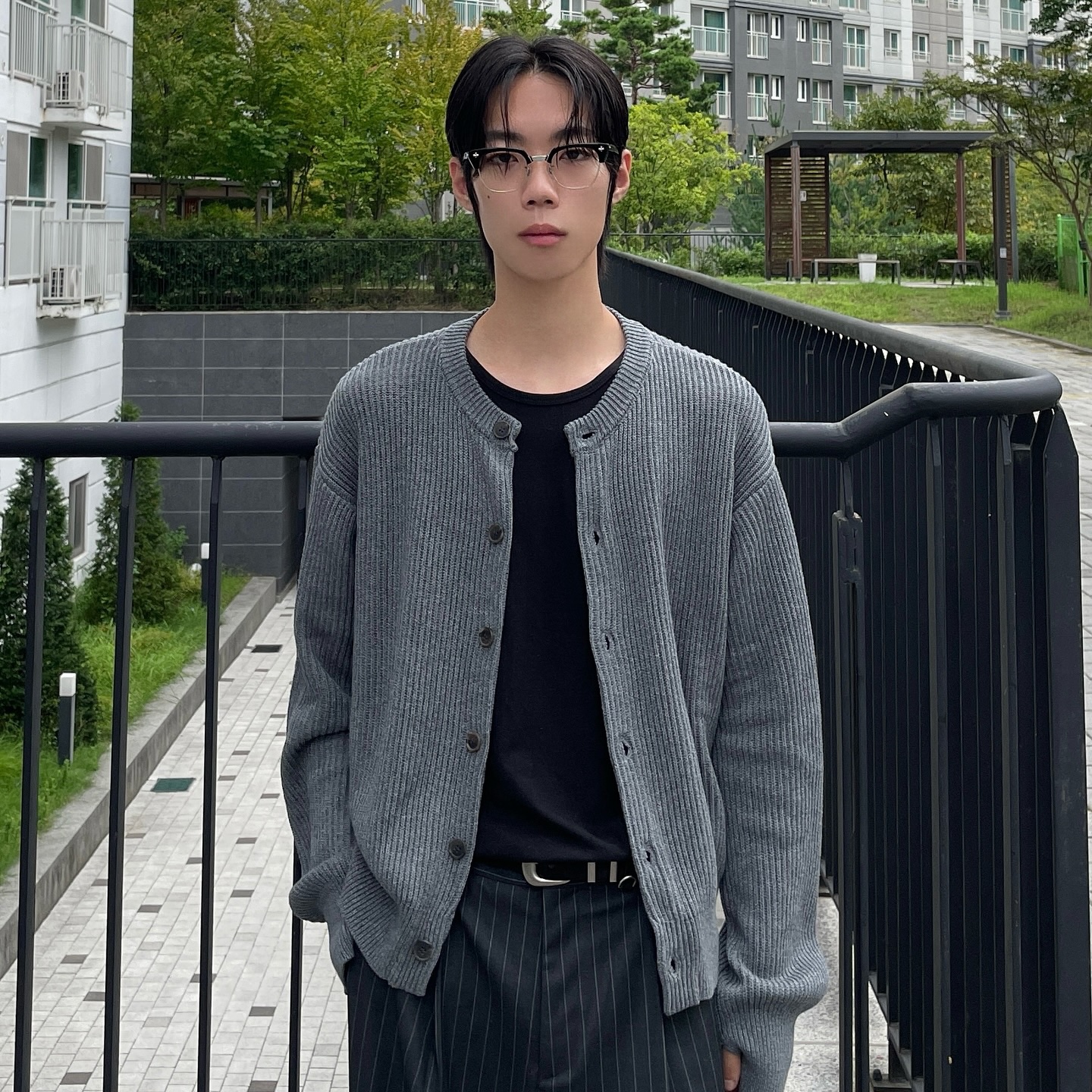 lash Gordon Black and Silver 착용 스타일 - 1
